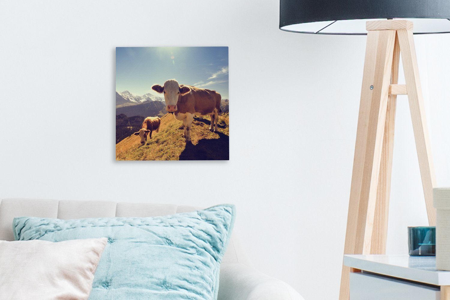 Schlafzimmer Bilder St), Wohnzimmer - OneMillionCanvasses® Licht Leinwandbild Kühe Alpen, (1 - Leinwand für