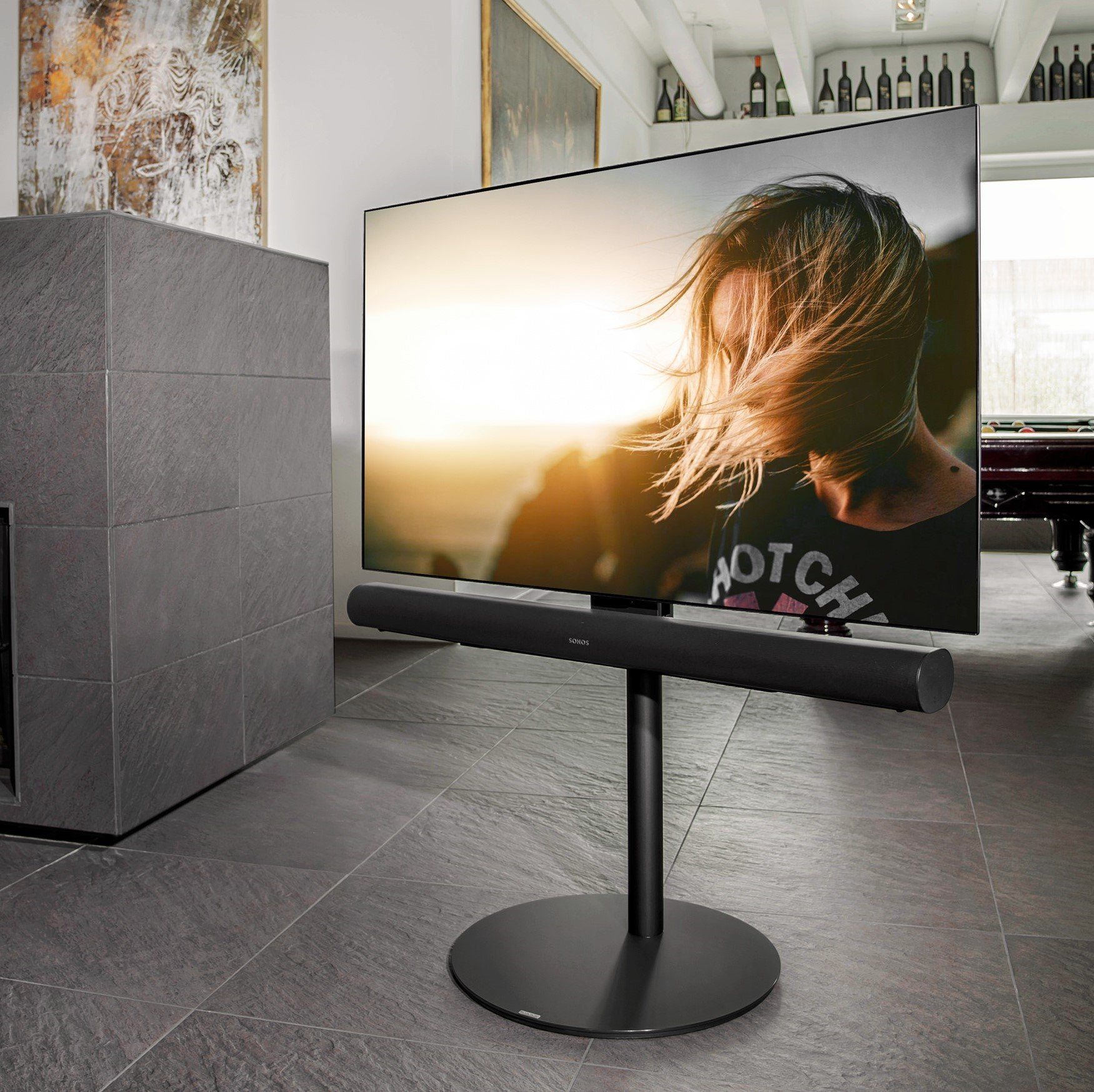 SPECTRAL Circle ist ein moderner wie auch edel anmutender TV-Stand mit drehbarer und höhenverstellbarer TV-Halterung. Stabile Sockelplatte aus Stahl mit satinierter Glasauflage. TV-Ständer, (für Bildschirme von 32'' bis 65)