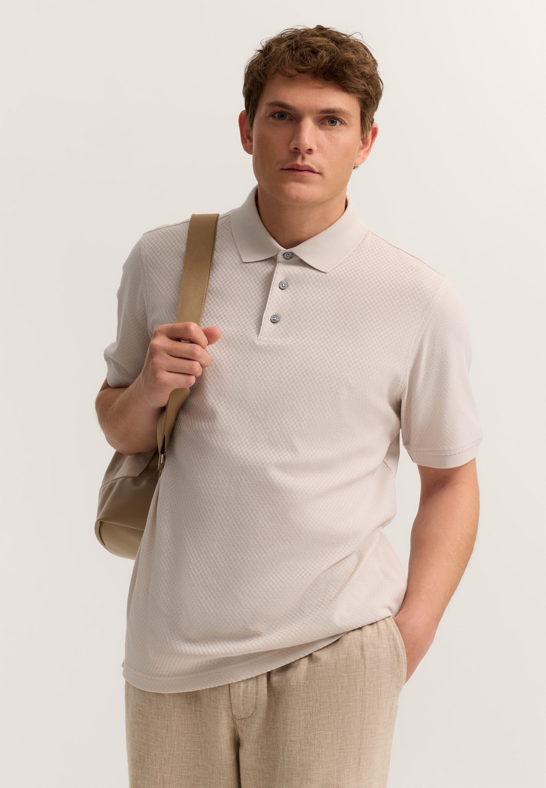 bugatti Poloshirt mit einer Baumwoll-Struktur