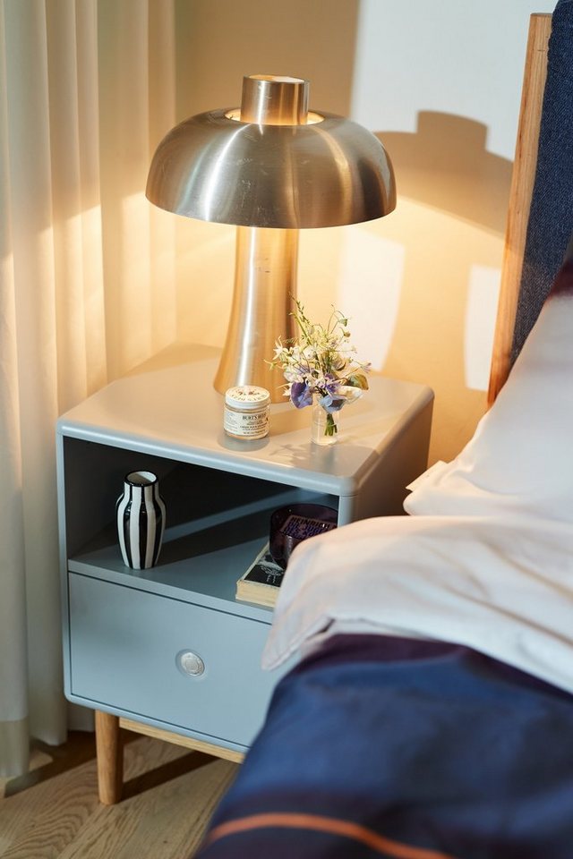 TOM TAILOR HOME Nachtkommode COLOR Bedside cabinet - grey - 61 x 40 x 33,5  cm, mit Push-to-Open, hochwertiges MDF, seidenmatt lackiert