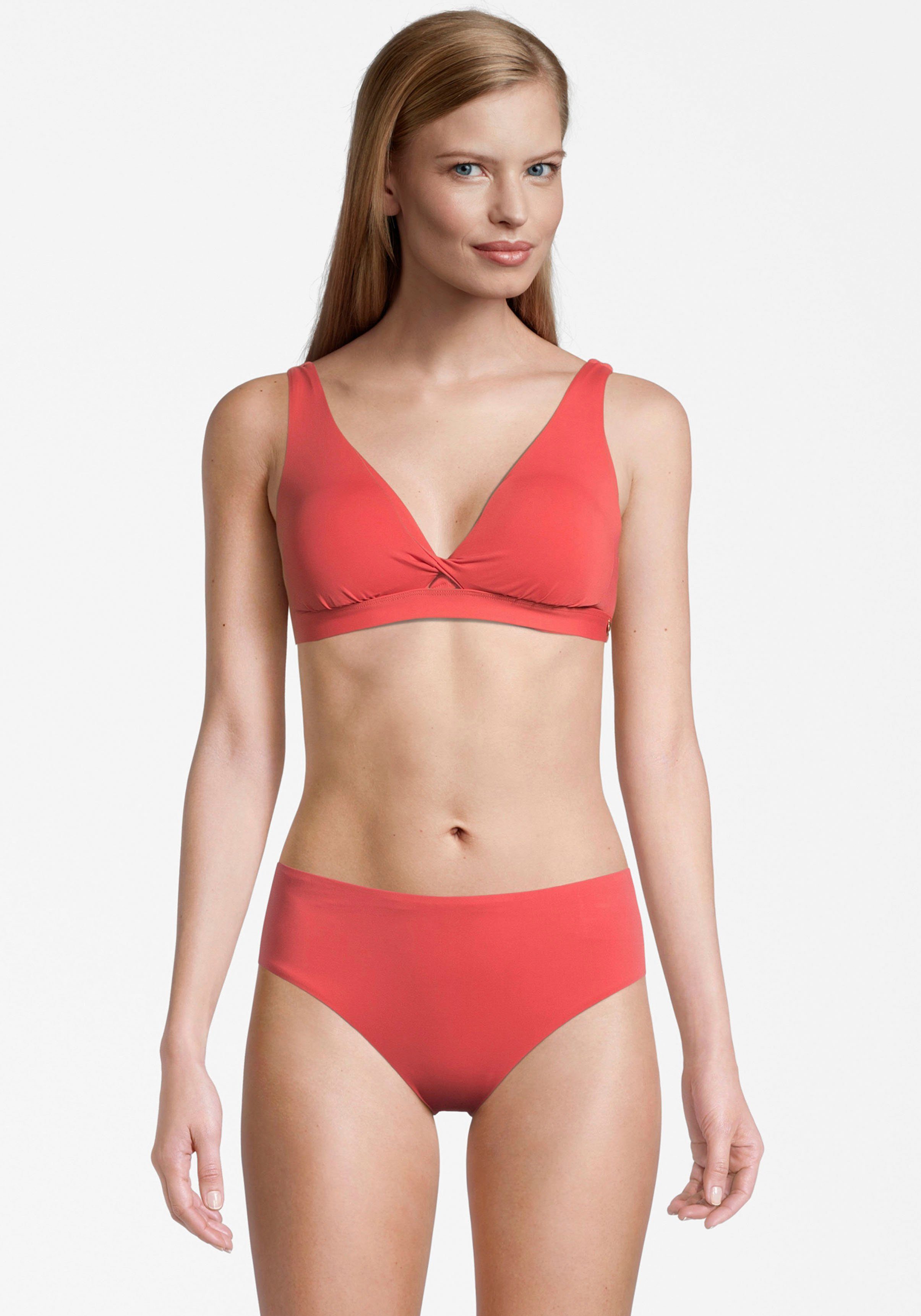 Tamaris Bikini-Hose mit kleinem Schmuckanhänger hinten