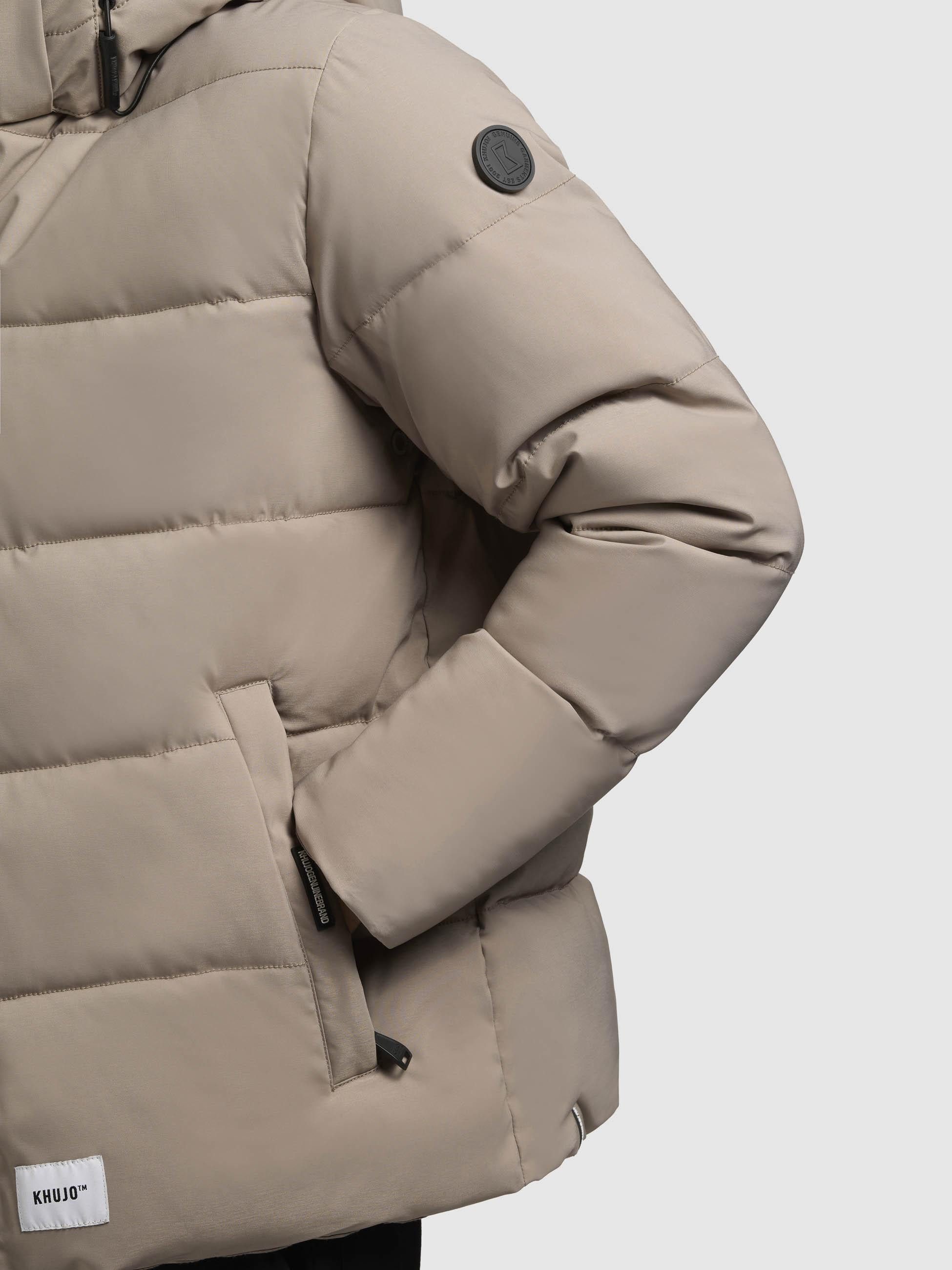 khujo Winterjacke Loga2-YM Steppjacke mit abnehmbarer Kapuze und Rucksackträgern