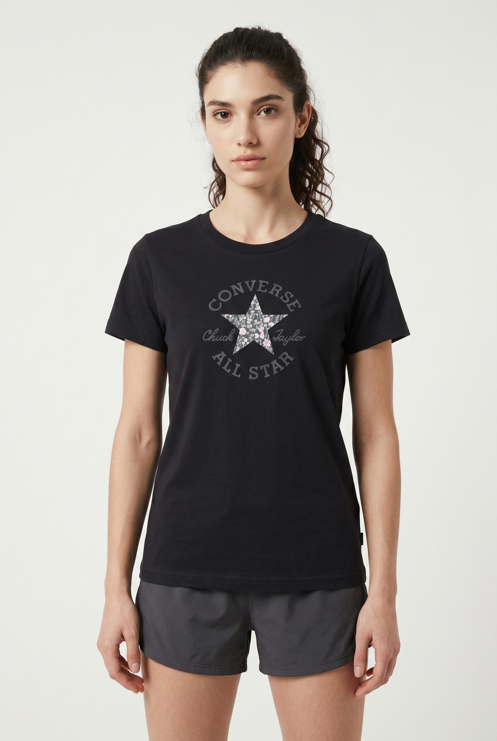 Converse T-Shirt FLORAL CHUCK TAYLOR T-SHIRT aus Baumwolle, in den Größen XS bis XXL