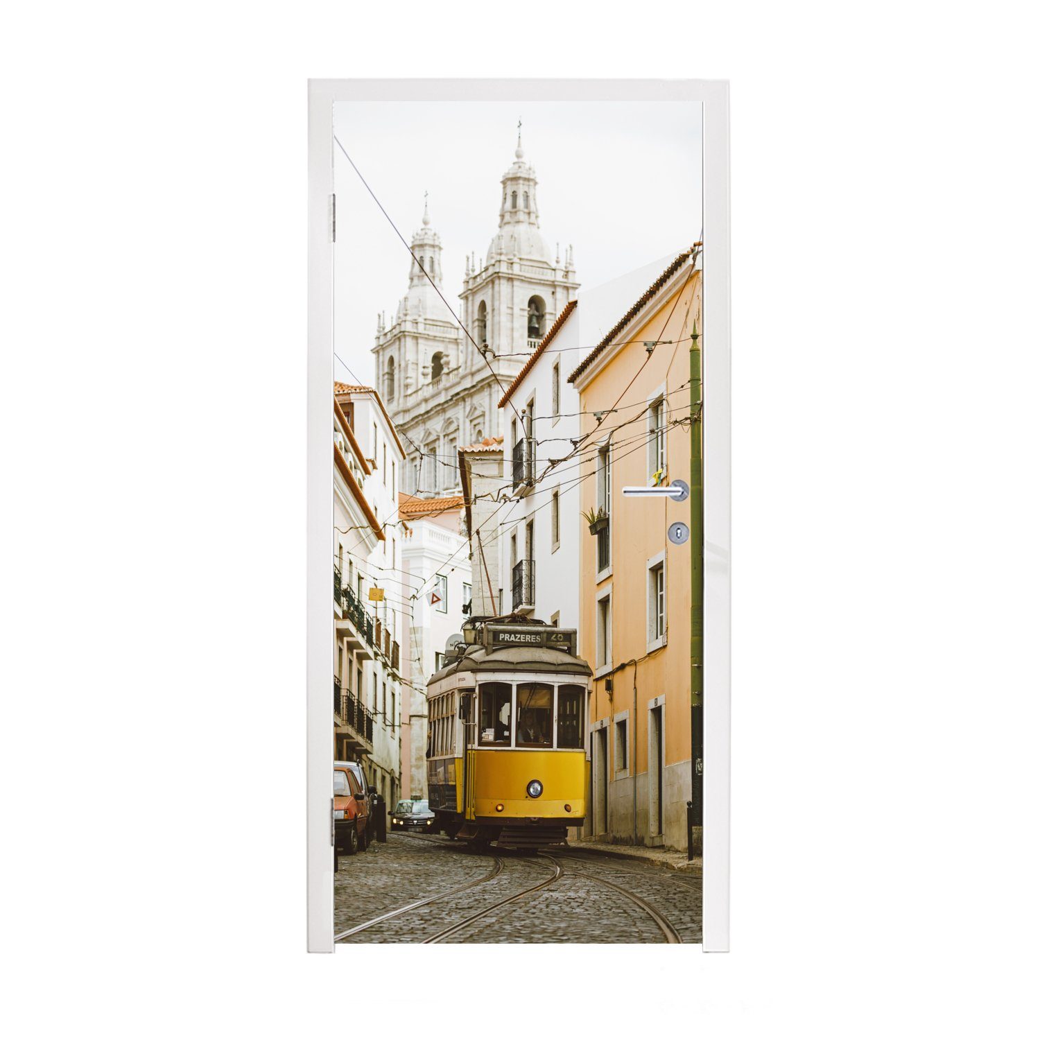 Die Tür, Türtapete Türaufkleber, St), bedruckt, Lissabon, 75x205 fährt gelbe Matt, Straßenbahn cm MuchoWow Fototapete berühmte (1 durch für