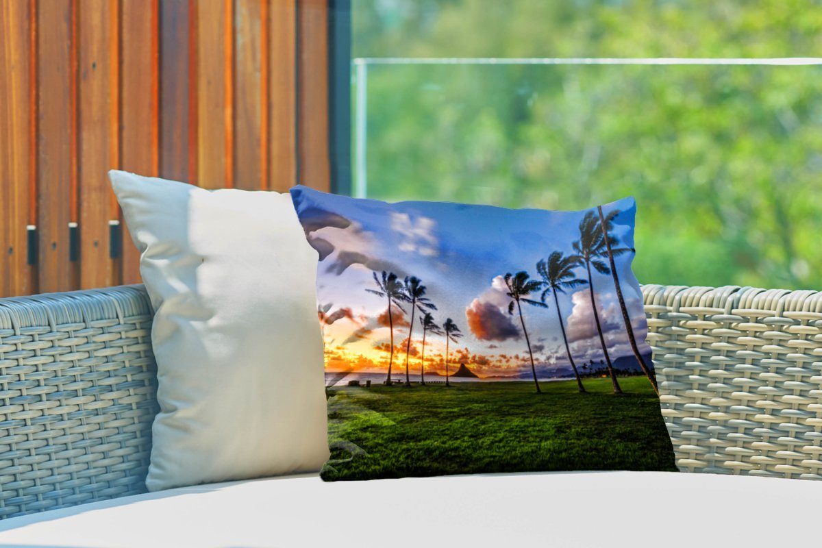 MuchoWow Dekokissen Sonnenuntergang über Hawaii, Palmen Kissenhülle auf von einer Reihe Dekokissenbezug, Outdoor-Dekorationskissen, Polyester