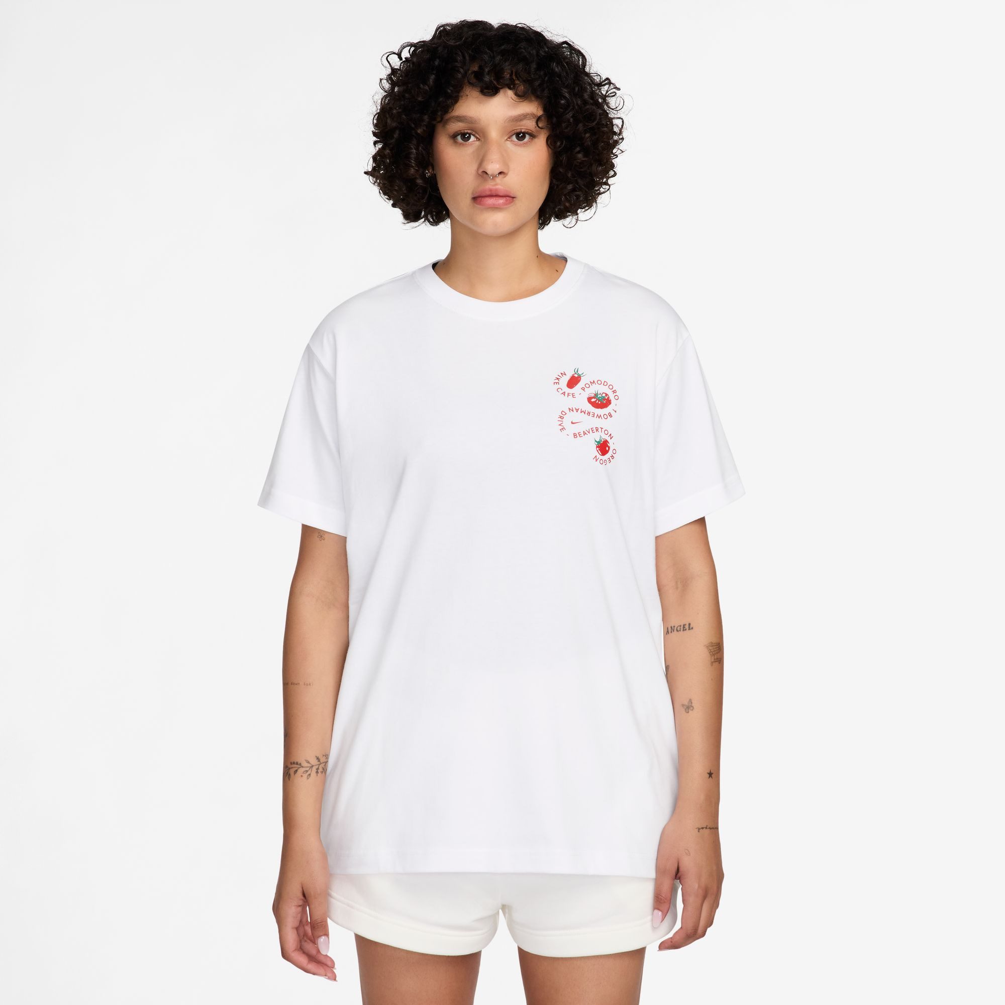 Nike Sportswear T-Shirt W NSW CLSC BF CAFE TOMATO TEE lockere Passform, aus Baumwolle, auch in großen Größen
