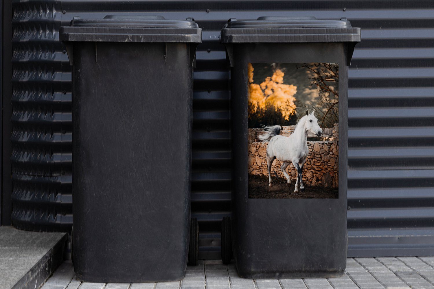 Mülltonne, Sticker, Pferd - Container, St), - - Wandsticker Abfalbehälter Sonne Weiß Baum (1 Mülleimer-aufkleber, MuchoWow
