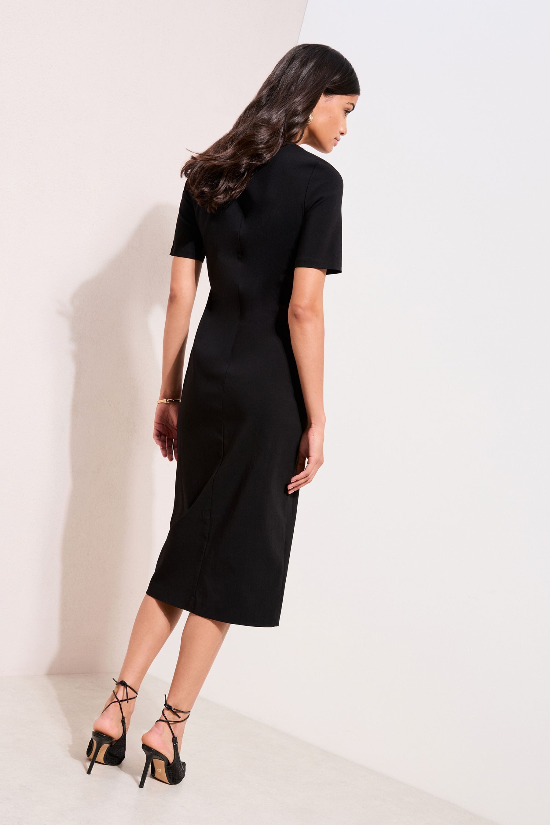 Friends Like These Midikleid Friends Like These figurformendes Midikleid (1 günstig online kaufen