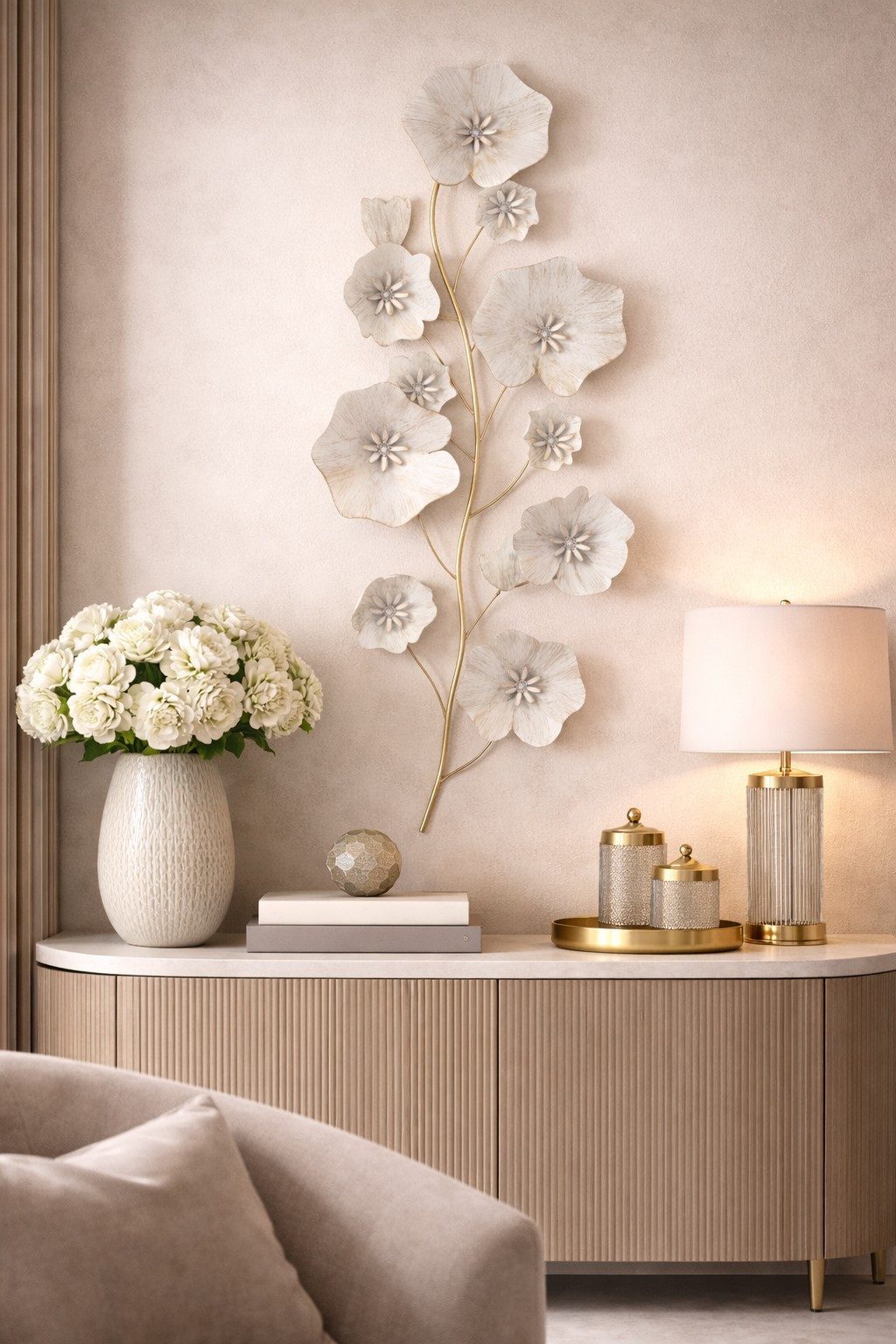 moebel-direkt-online Wanddekoobjekt Hannah, aus Metall, beschichtete Blüten