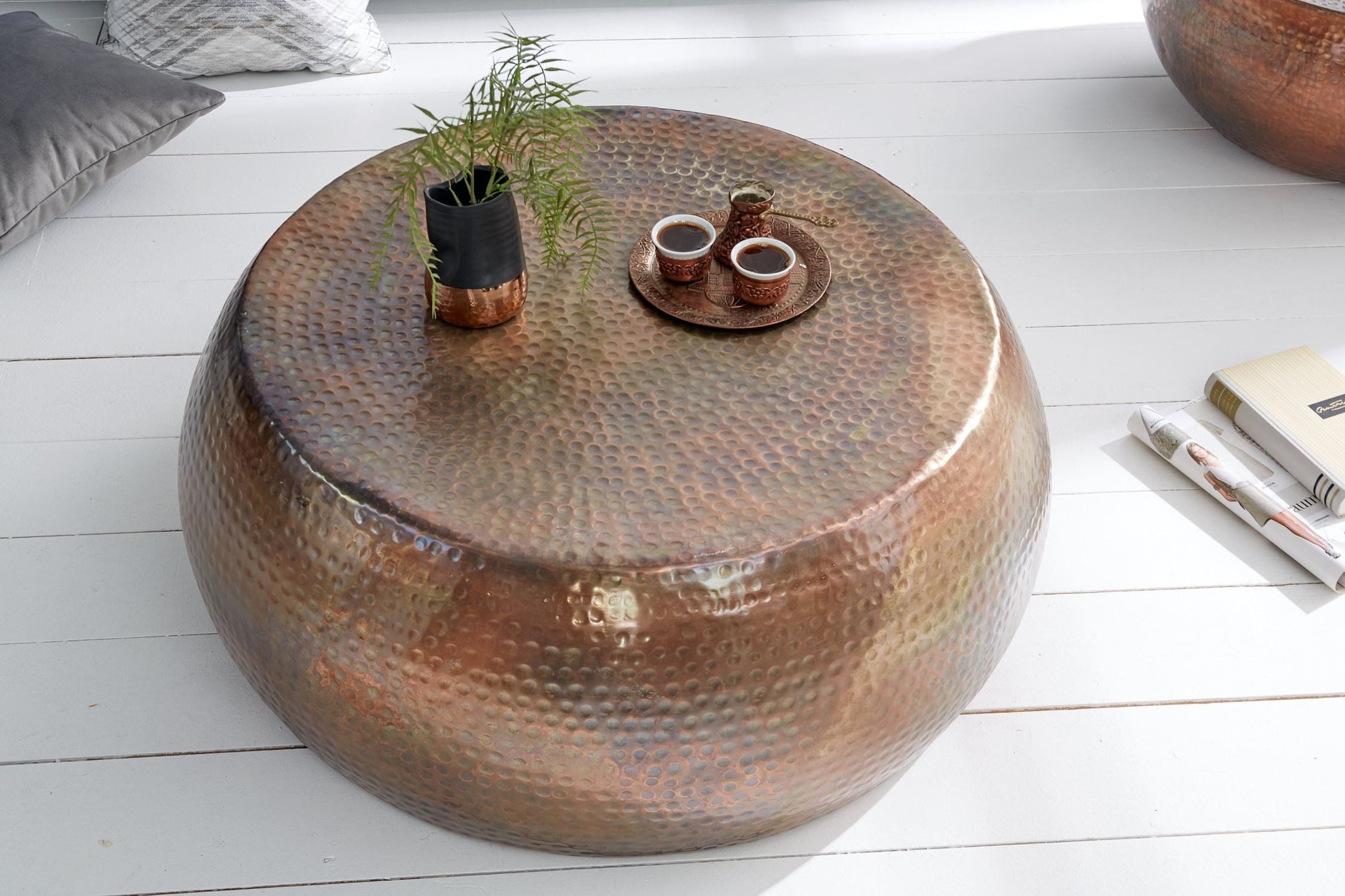 Licht-Erlebnisse Couchtisch LYRA, Handarbeit aus Metall in Kupfer 80 x 80 x 30 cm (LxBxH)