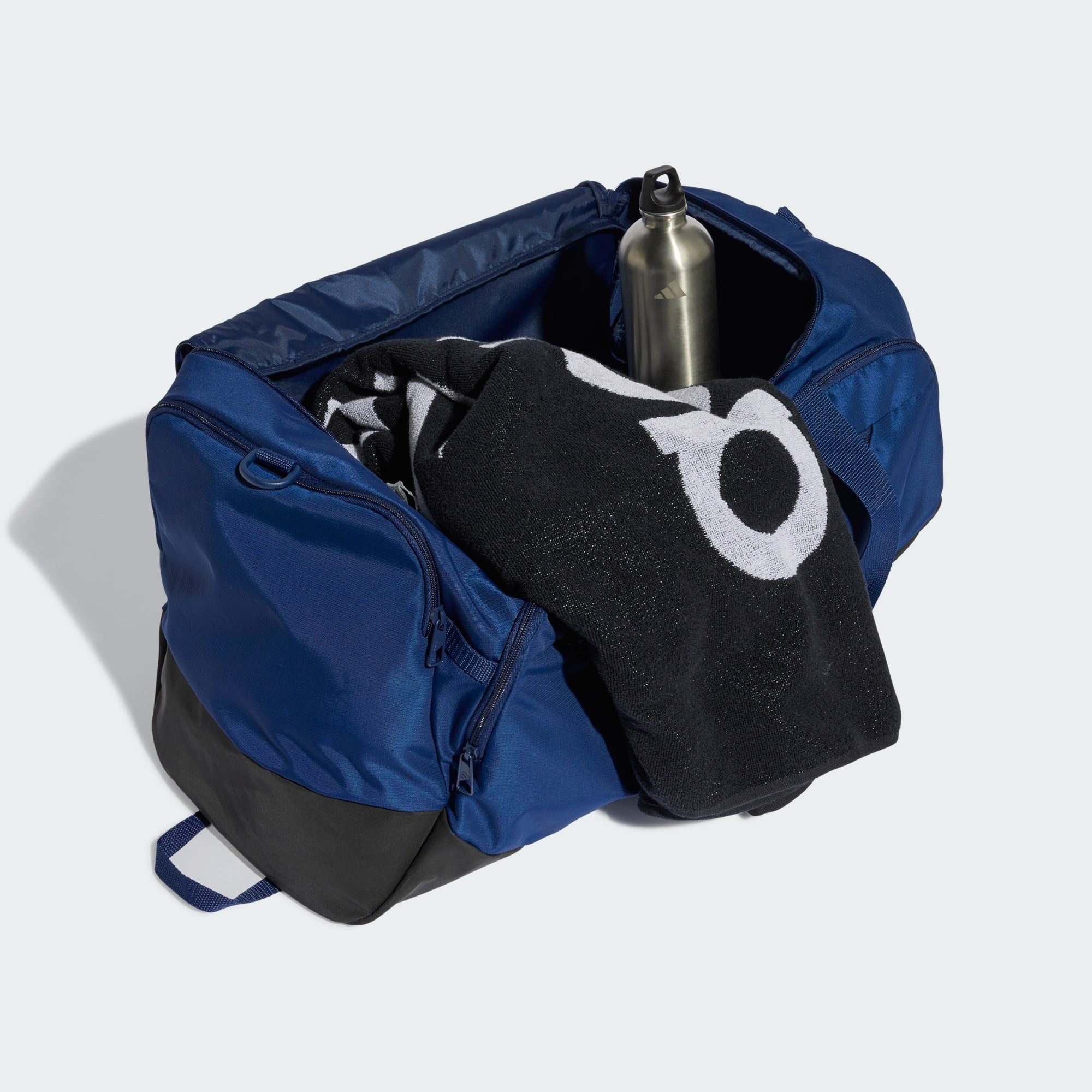 adidas Performance Reisetasche TRAINING DEFENDER DUFFELBAG M (1-tlg)