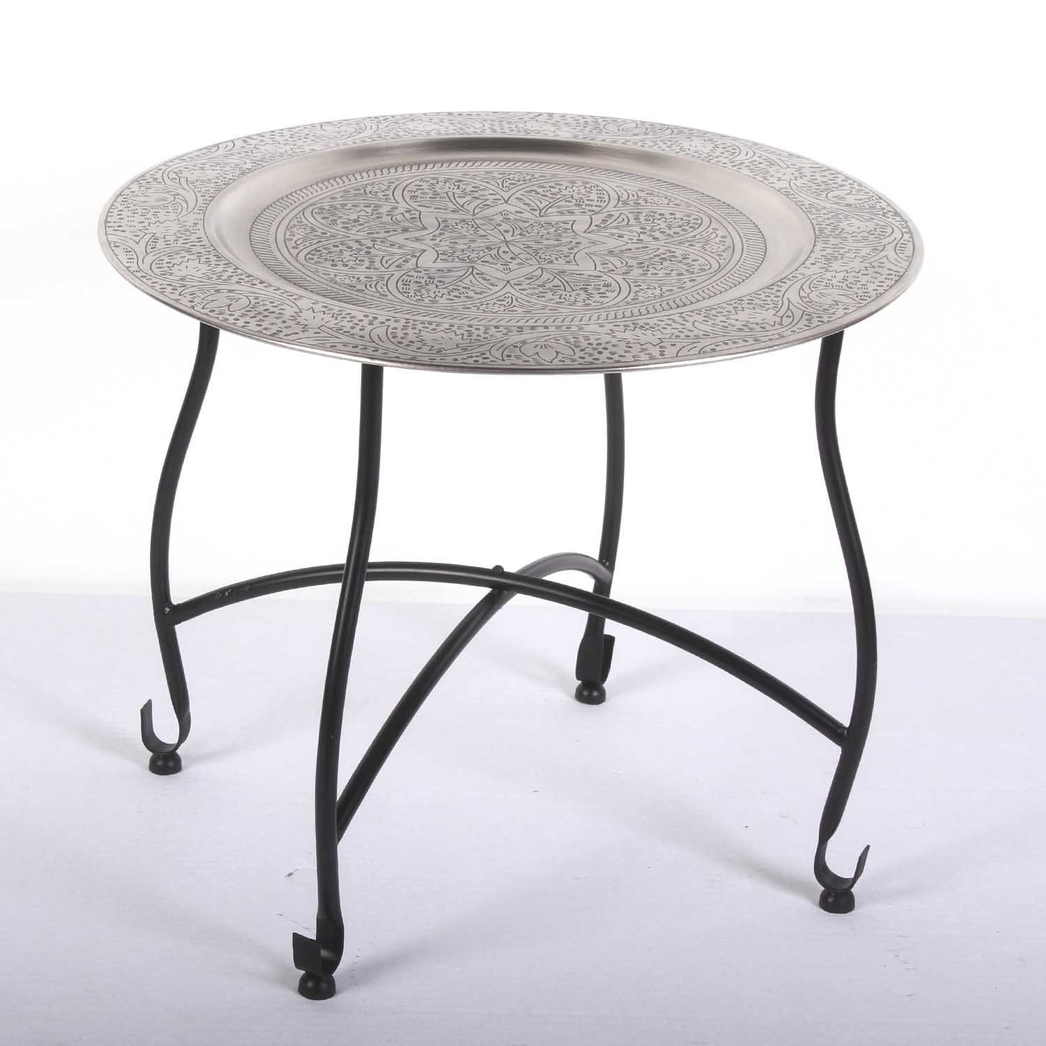 Casa Moro Beistelltisch Orientalischer Teetisch Safi D50 cm (Beistelltisch mit Silbertablett & klappbarem Gestell in schwarz, Handmade Gartentisch Camping-Tisch), marokkanischer Stil, Kunsthandwerk aus Marrakesch, TA7070