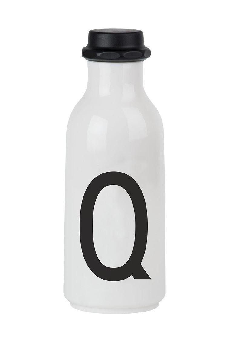 Design Letters Trinkflasche Schwarz Weiß 0,5 Liter 20202500-Q, aus Kunststoff, 0,5 Liter, Buchstabe Q Motiv, mit Deckel