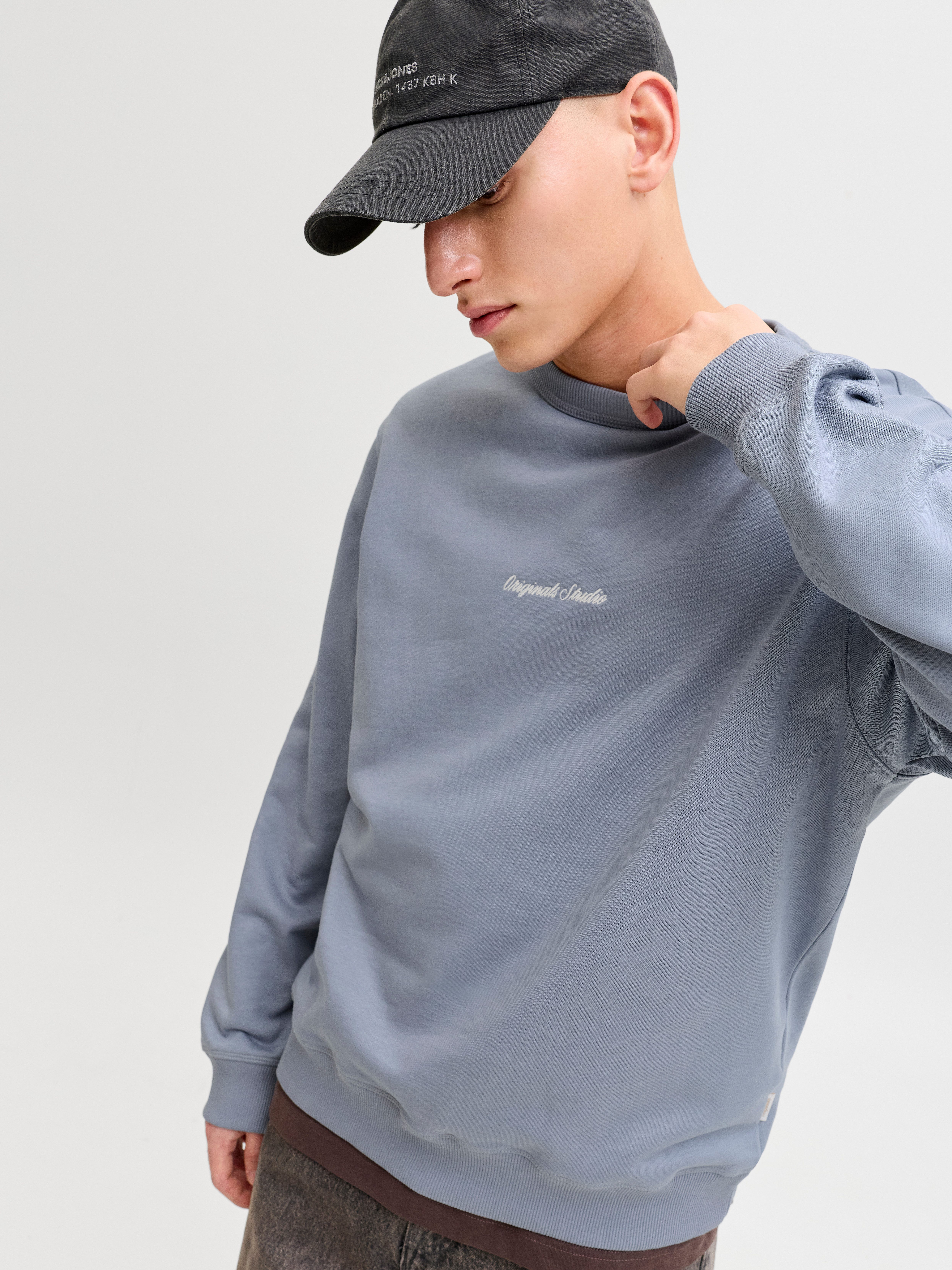 Jack & Jones Sweatshirt JORNORREBRO EMB SWEAT CREW NOOS mit Logo Print – Bild 2 von 5