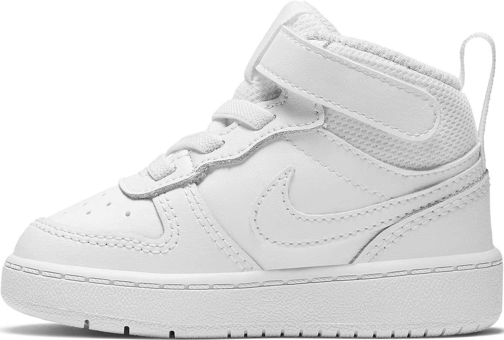 Nike Sportswear Court Borough Mid 2 (TD) Sneaker für Kinder, mit Design auf den Spuren des Air Force 1