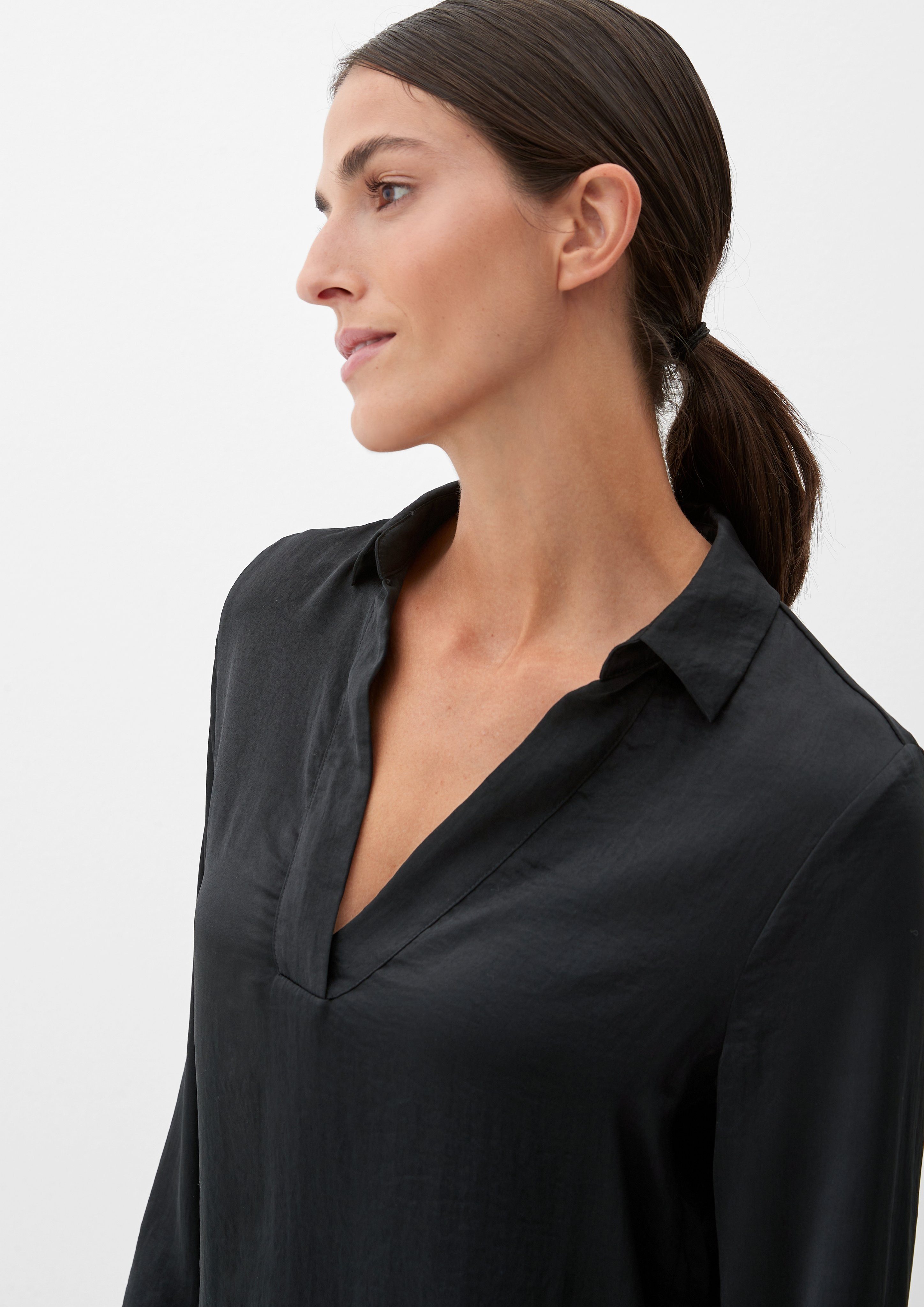 Bluse schwarz s.Oliver Bluse aus Klassische recyceltem Polyester