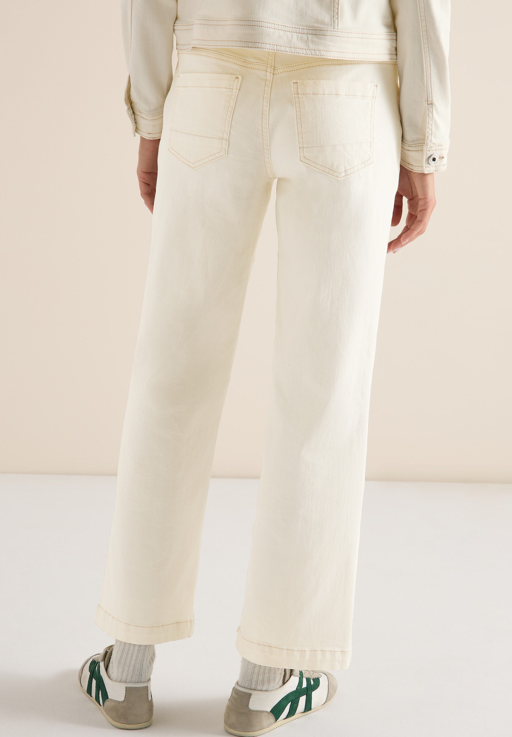 CECIL Weite Jeans Style NEELE im 4-Pocket-Form und mit Stretch