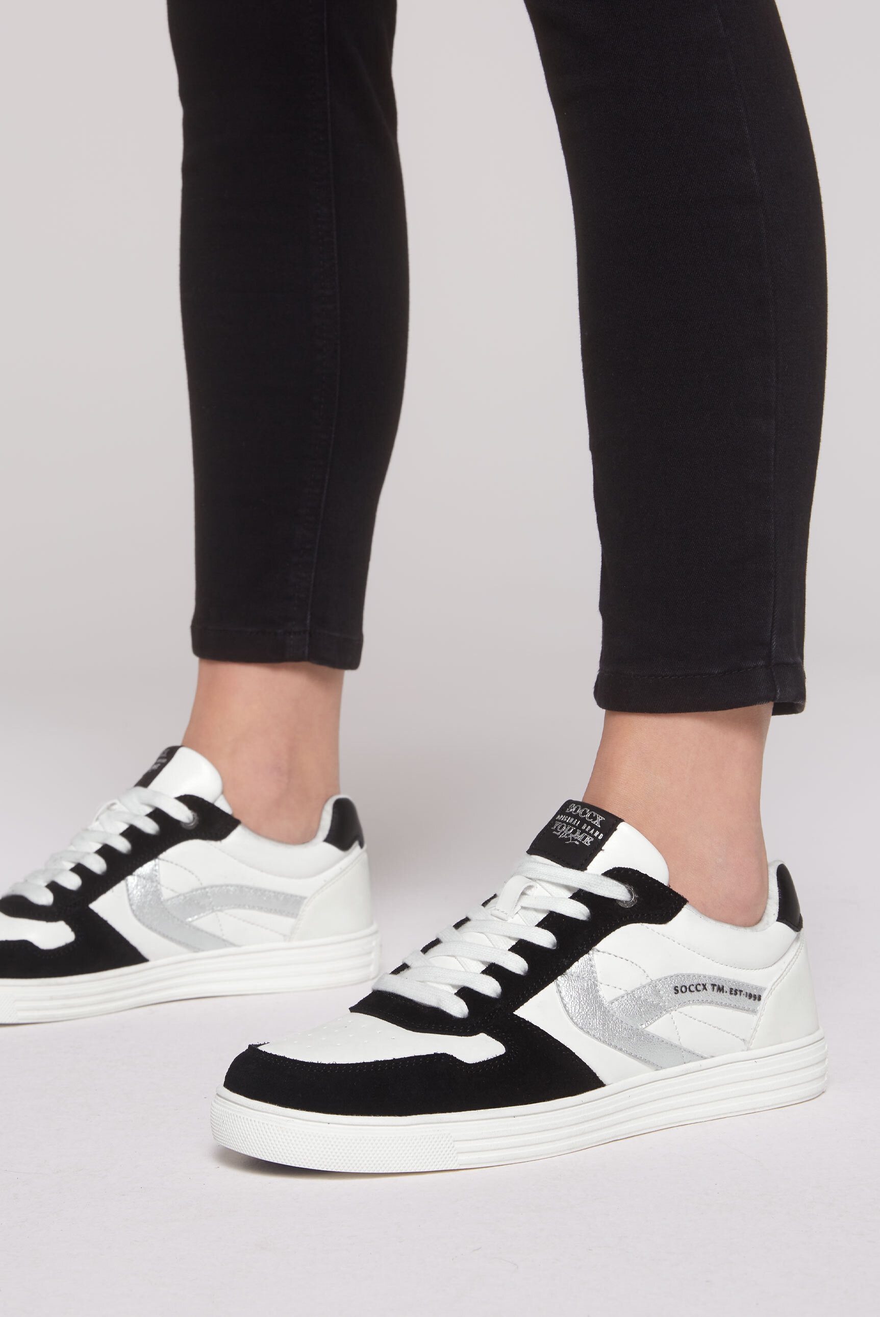 SOCCX Sneaker mit Zehenkappe aus Veloursleder