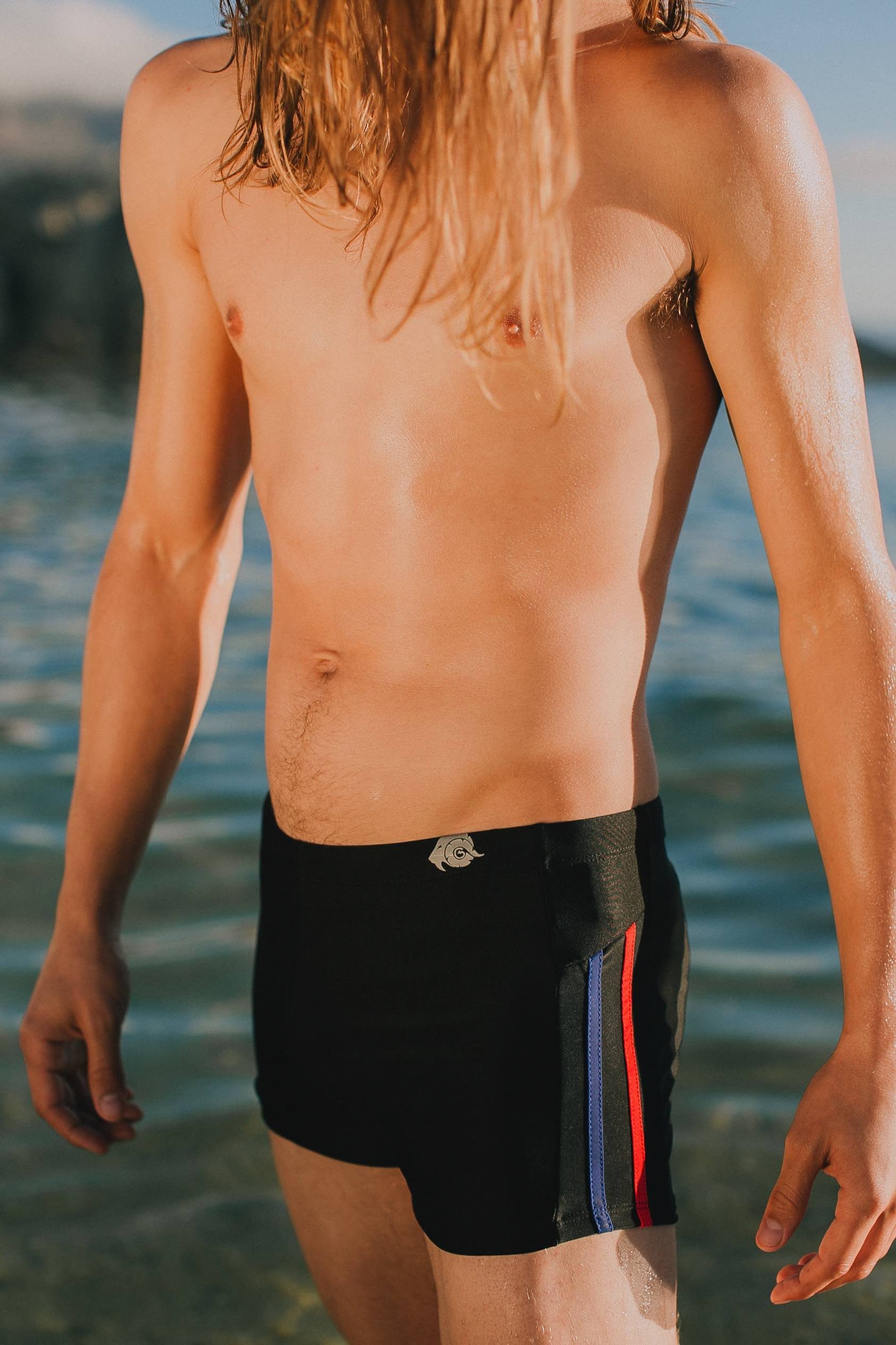 GUGGEN Mountain Badehose Badehose Herren kurz eng anliegend Badeshorts TS-5 günstig online kaufen