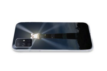 MuchoWow Handyhülle Leuchtturm von Ameland in der Abenddämmerung, Handyhülle Samsung Galaxy A51, Smartphone-Bumper, Print, Handy