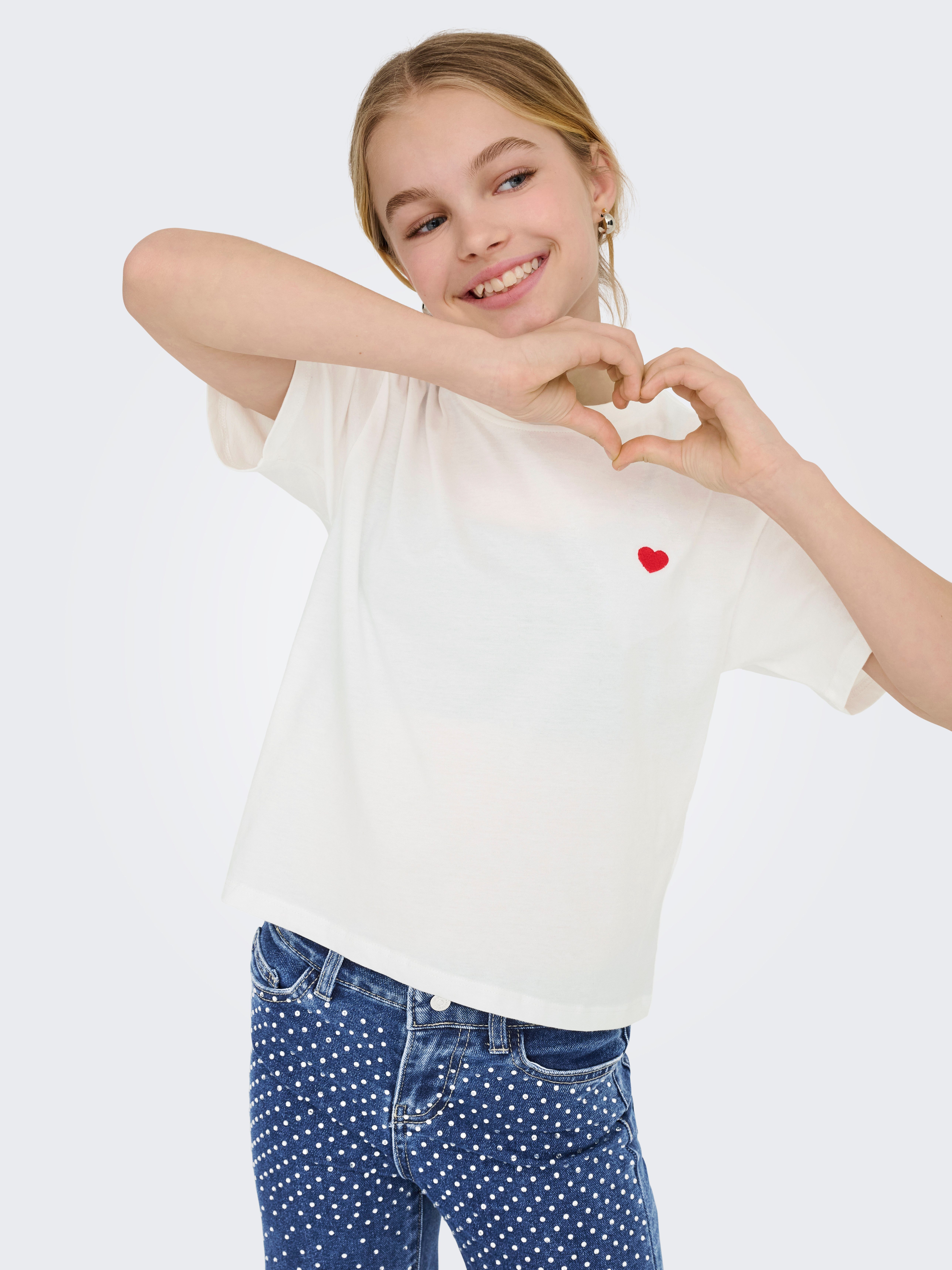 KIDS ONLY Kurzarmshirt KOGMAIKEN LIFE CROPHEART SS TOP JRS NOOS mit kleinem Herzchenmotiv auf der Brust