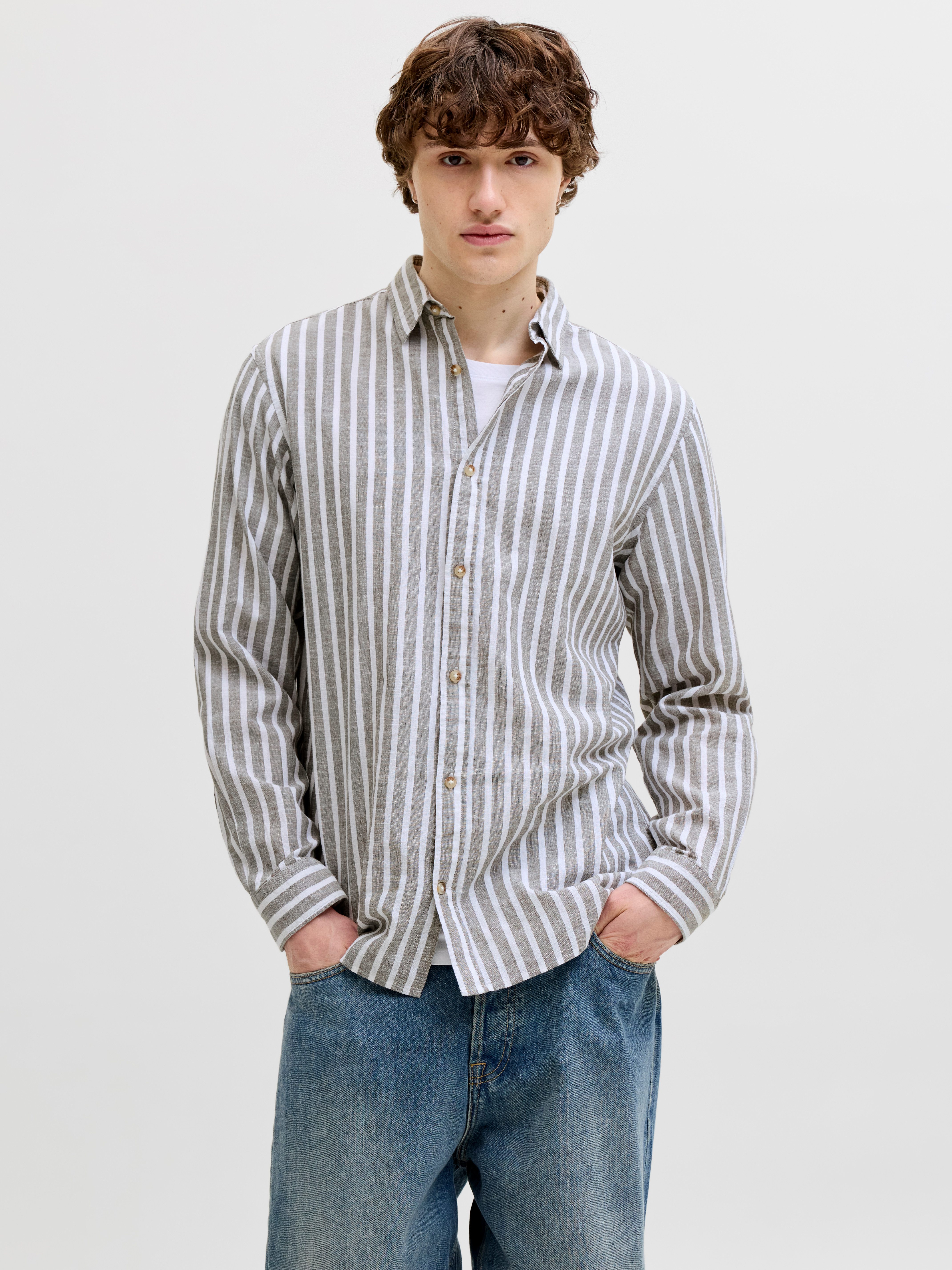 Jack & Jones Langarmhemd JJESUMMER LINEN BLEND SHIRT L/S SN Baumwollmischung, regular fit