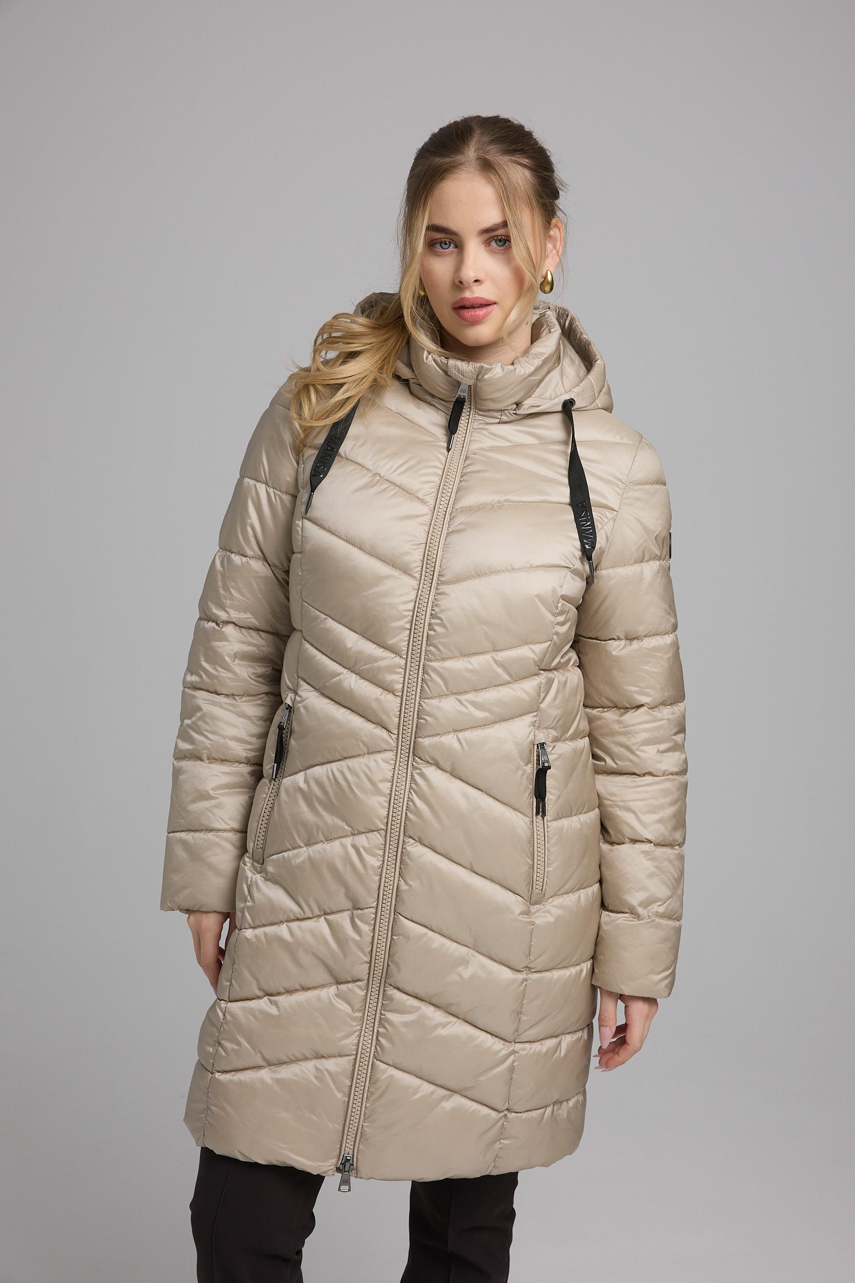 Manisa Steppmantel mit abnehmbarer Kapuze günstig online kaufen