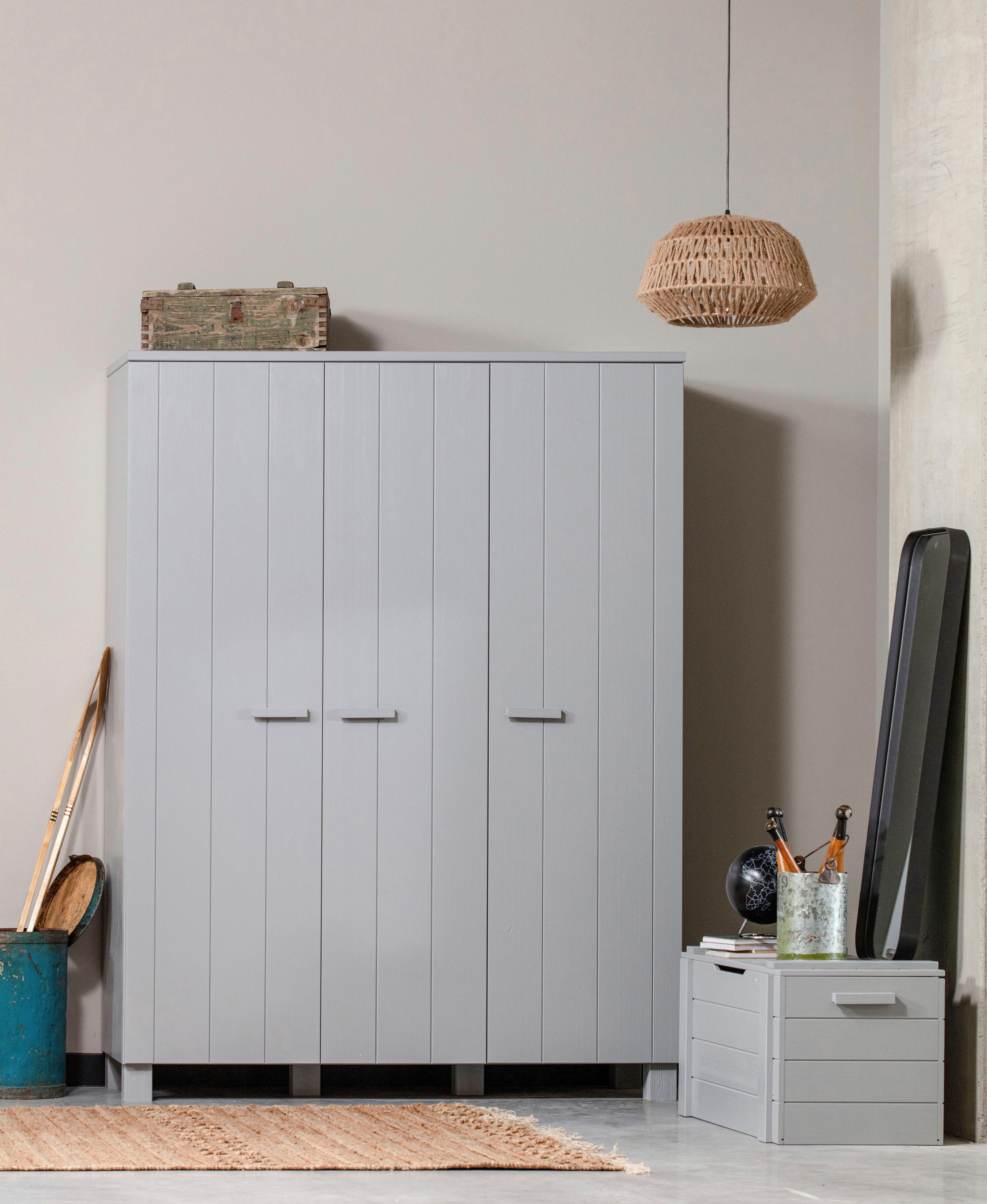 WOOOD Kleiderschrank Dennis Mehrzweckschrank mit gebürsteter Oberfläche FSC® Kiefer massiv, gebürstet, Höhe 202 cm
