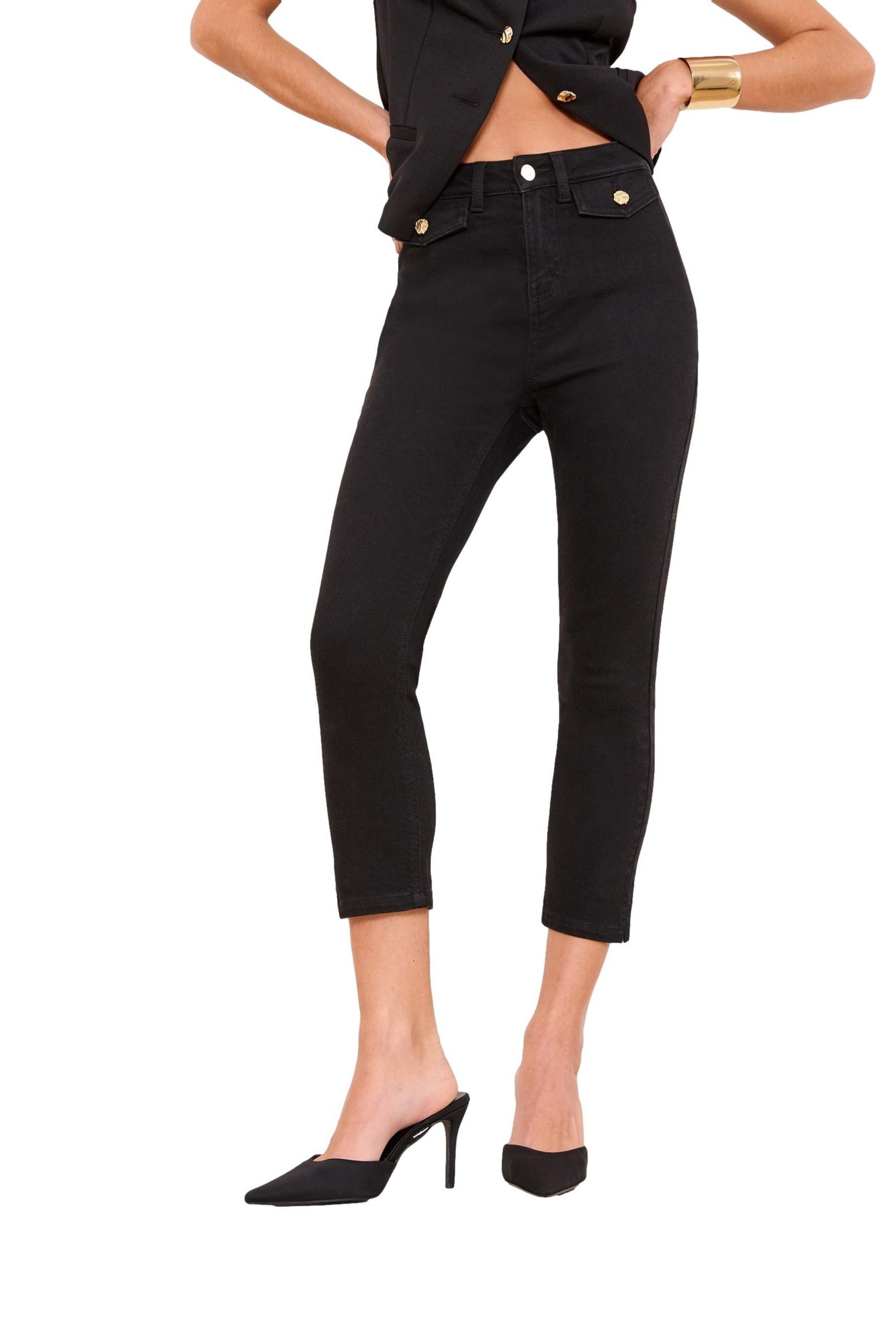 LIPSY Caprijeans Lipsy Denim-Caprihose mit glamouröser Tasche (1-tlg)