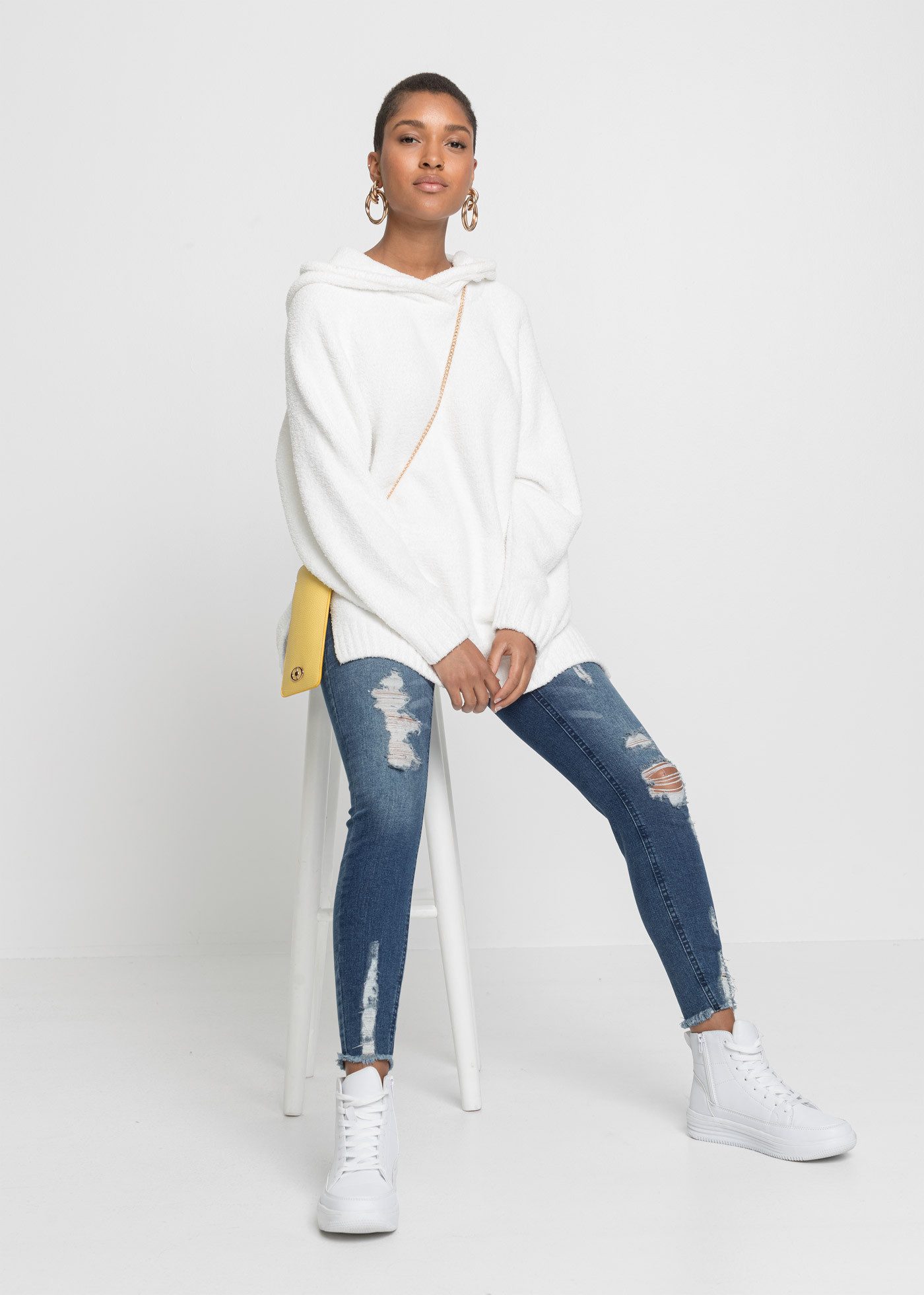 bonprix Strickpullover mit Kapuze, mit Teddy-Fleece, Oversized Passform, Kängurutasche