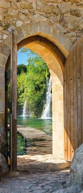 murimage® Türtapete Türtapete Wasserfall 86 x 200 cm Wald See Steine Mauer Steg Tür Tor Mittelmeer Fototapete inklusive Kleister