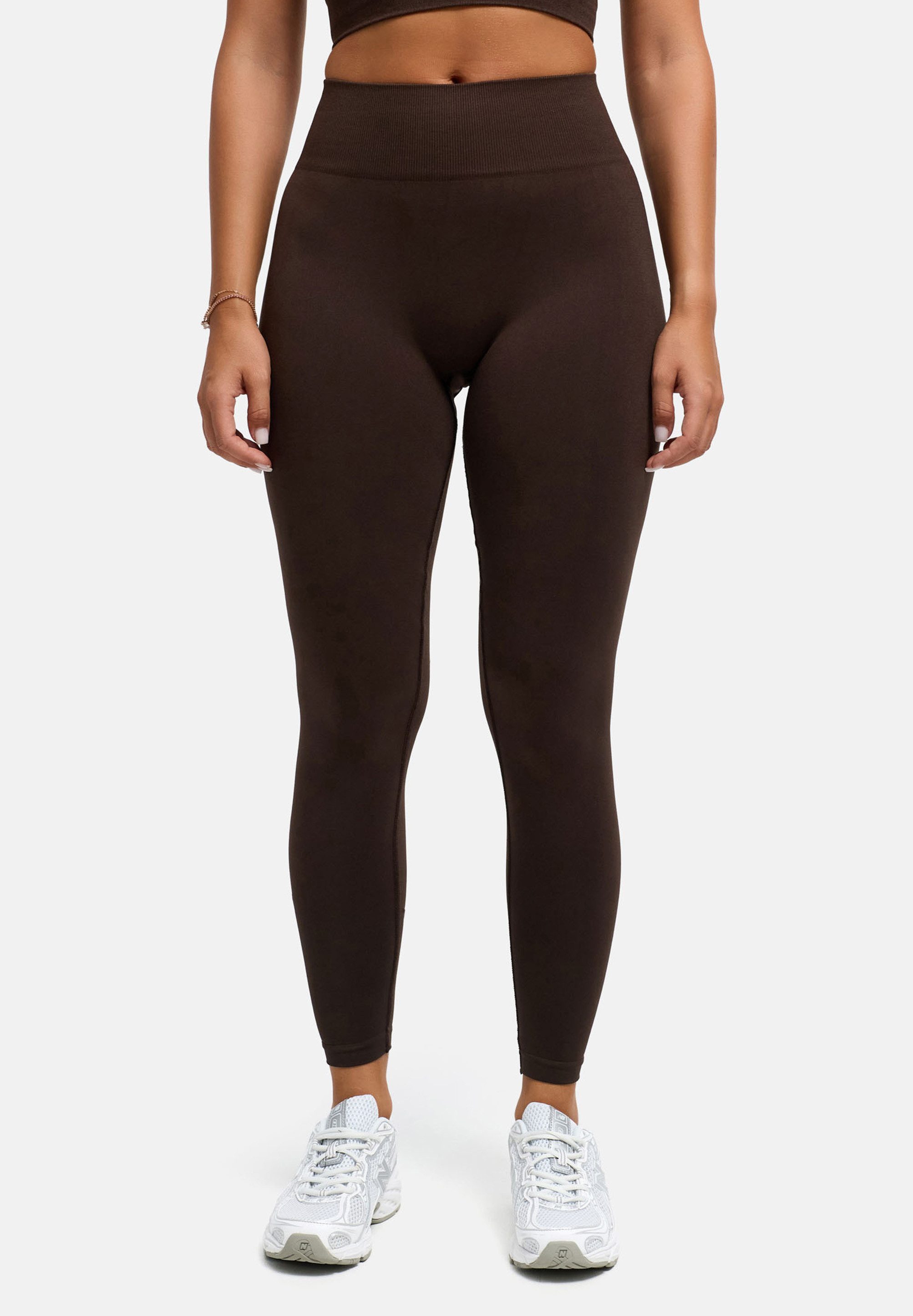 YGT YOGA Leggings High Waist mit Scrunch - Yogahose Seamless als Gym Sporthose Elastische Sportleggins für Yoga, Sport, Fitness oder Freizeit