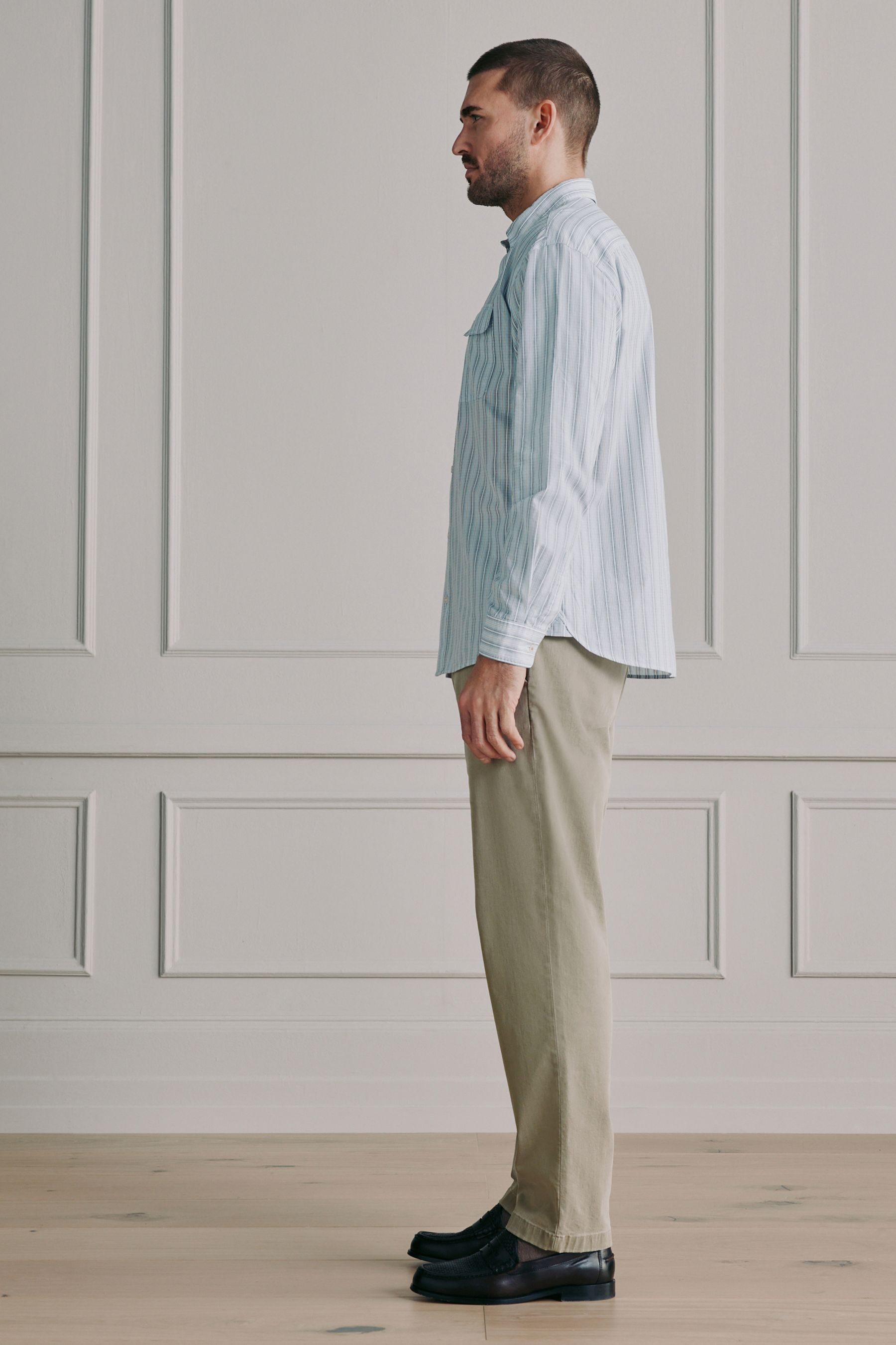 Next Chinohose Luxuriöse, weiche Regular Fit Chinohose (1-tlg)