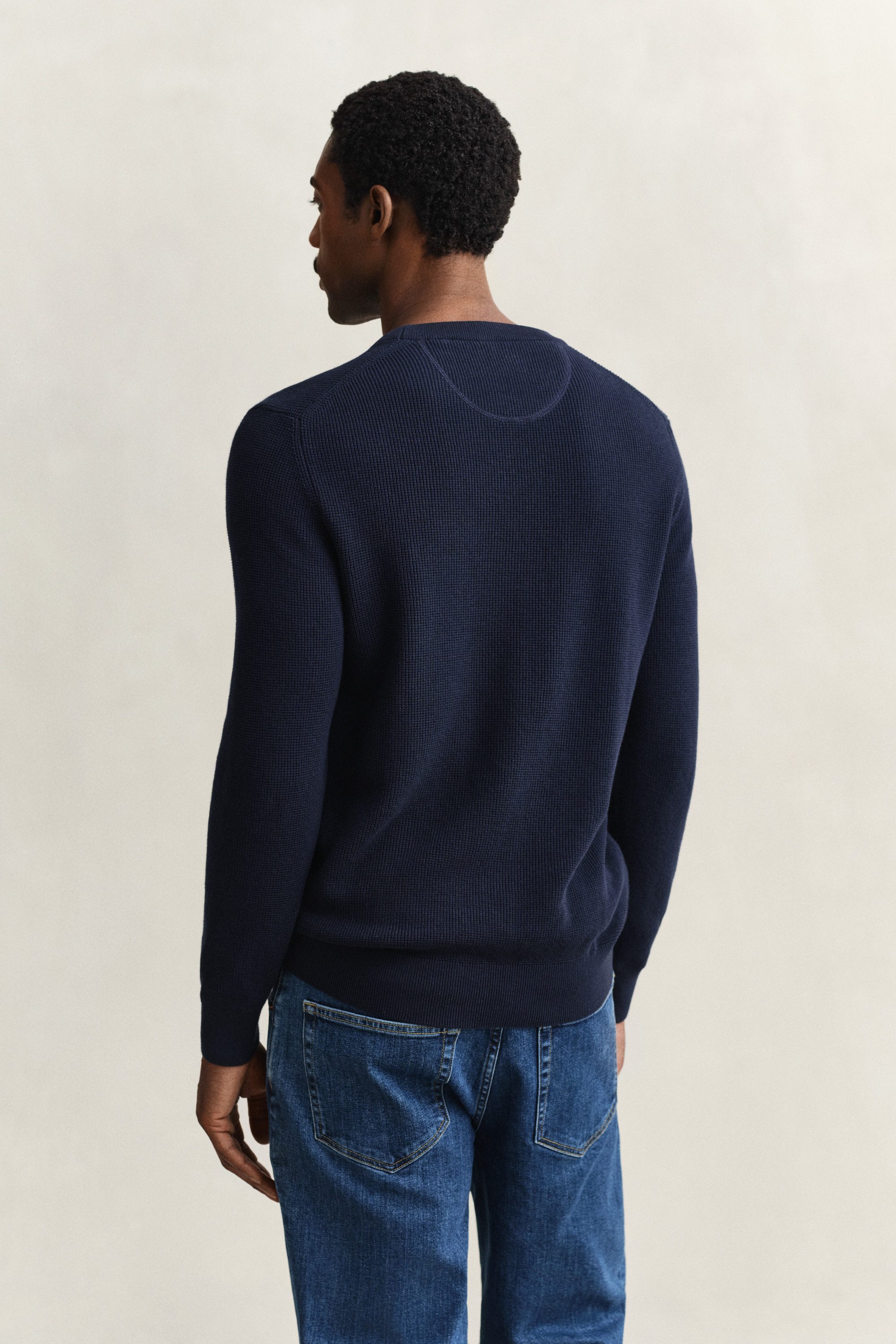 Gant Strickpullover MICRO TEXTURED COTTON C-NECK Regular fit mit Rundhalsausschnitt
