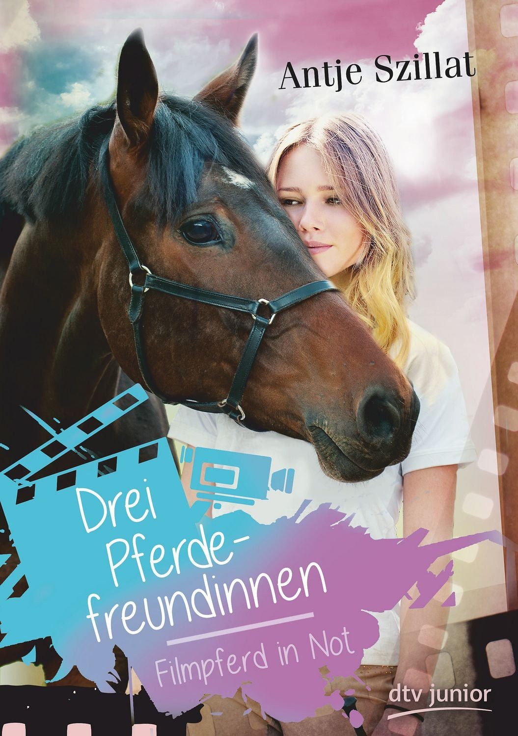 Drei Pferdefreundinnen - Filmpferd in Not / Antje Szillat