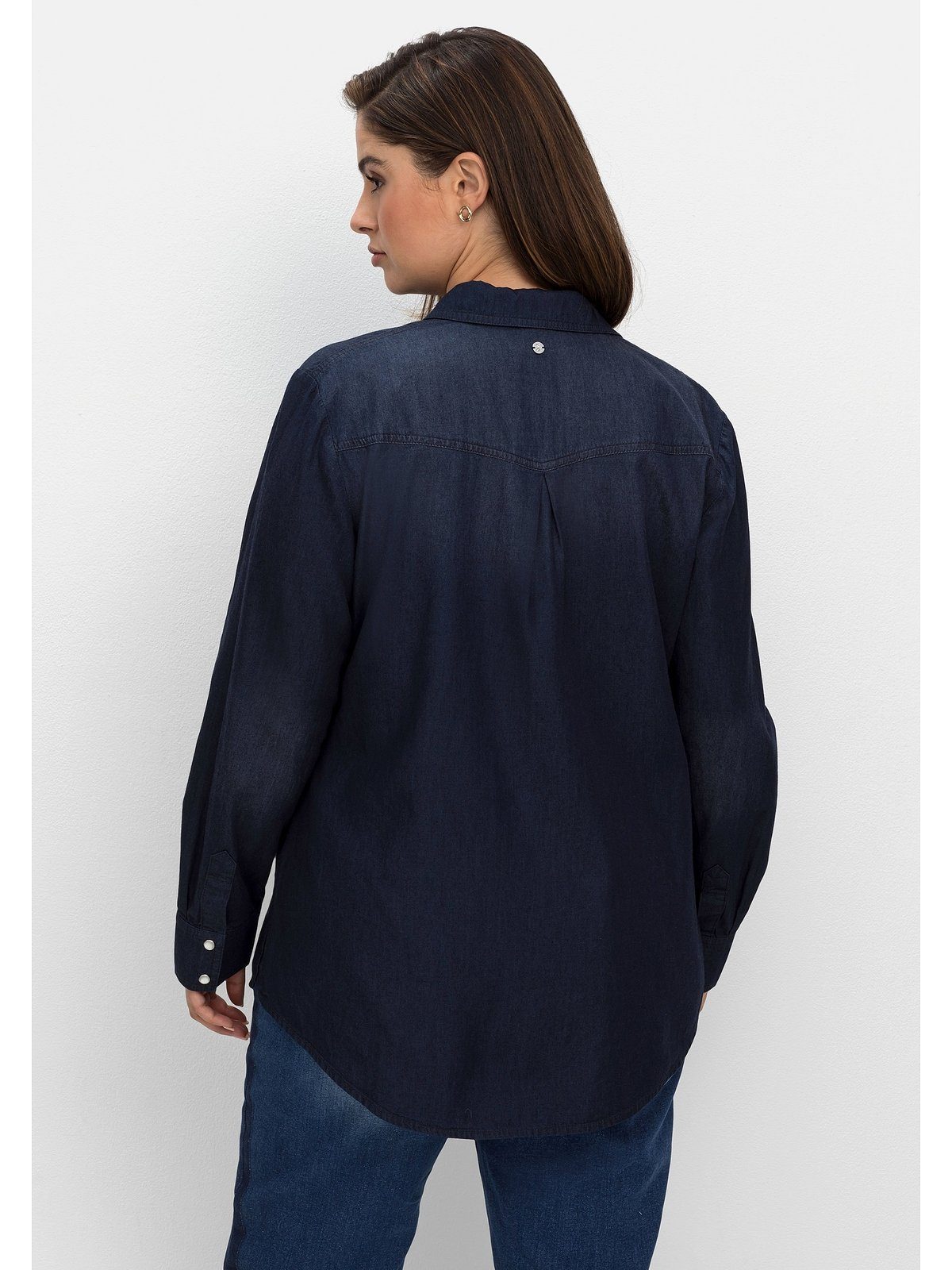 und Größen Knopfleiste Denim Sheego blue Jeansbluse dark Große mit Brusttaschen