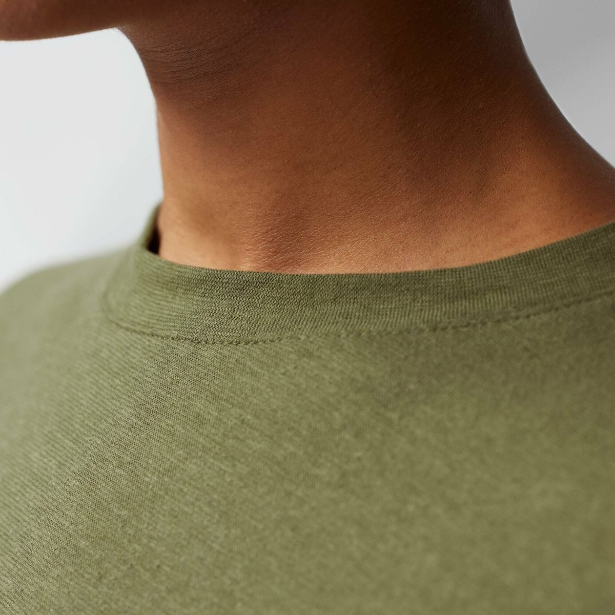 Fjällräven Kurzarmshirt Hemp Blend T-shirt W Leichtes, atmungsaktives T-Shirt aus Bio-Baumwolle und Hanf mit