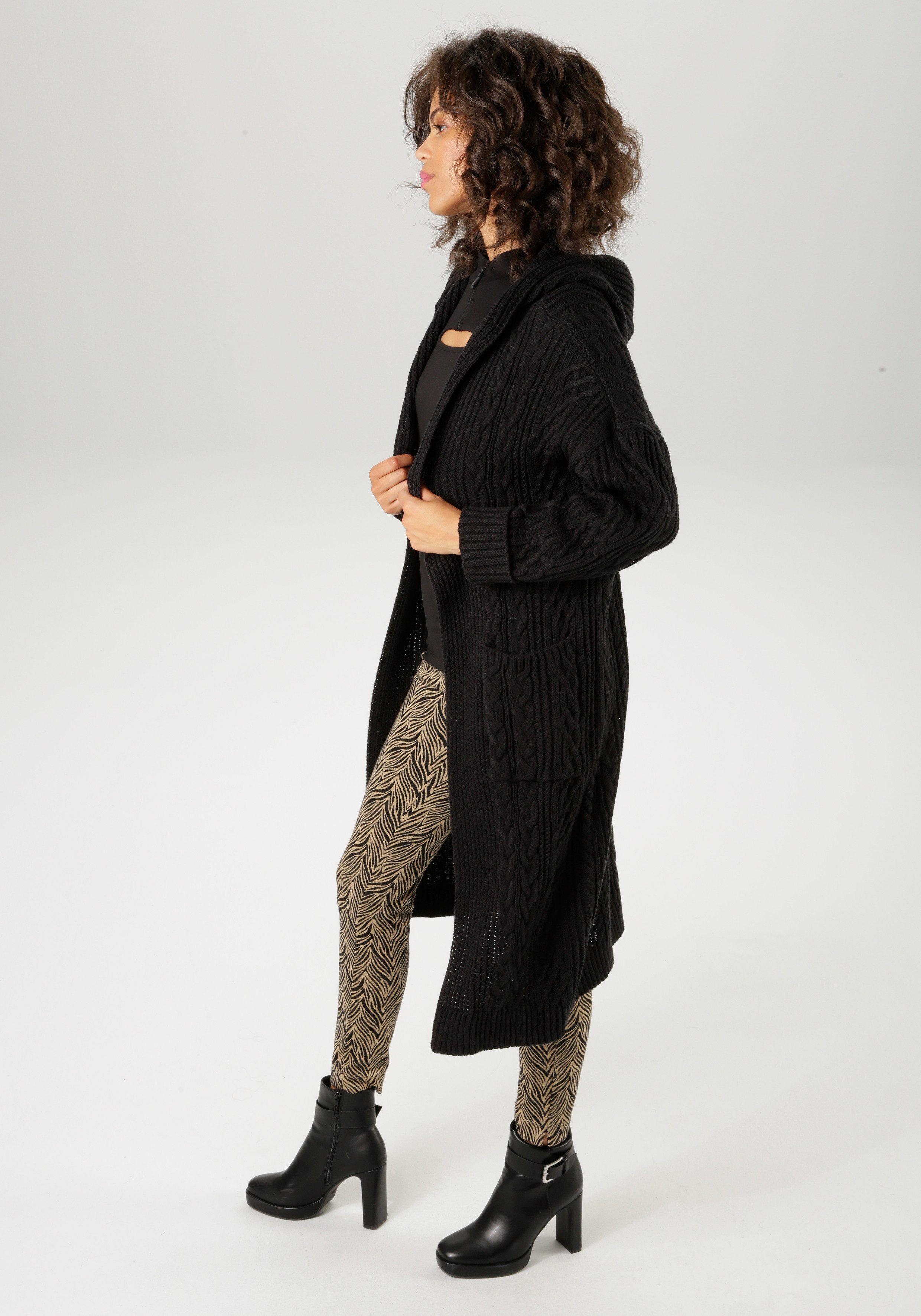 Aniston CASUAL Strickjacke im trendigem Zopf- günstig online kaufen