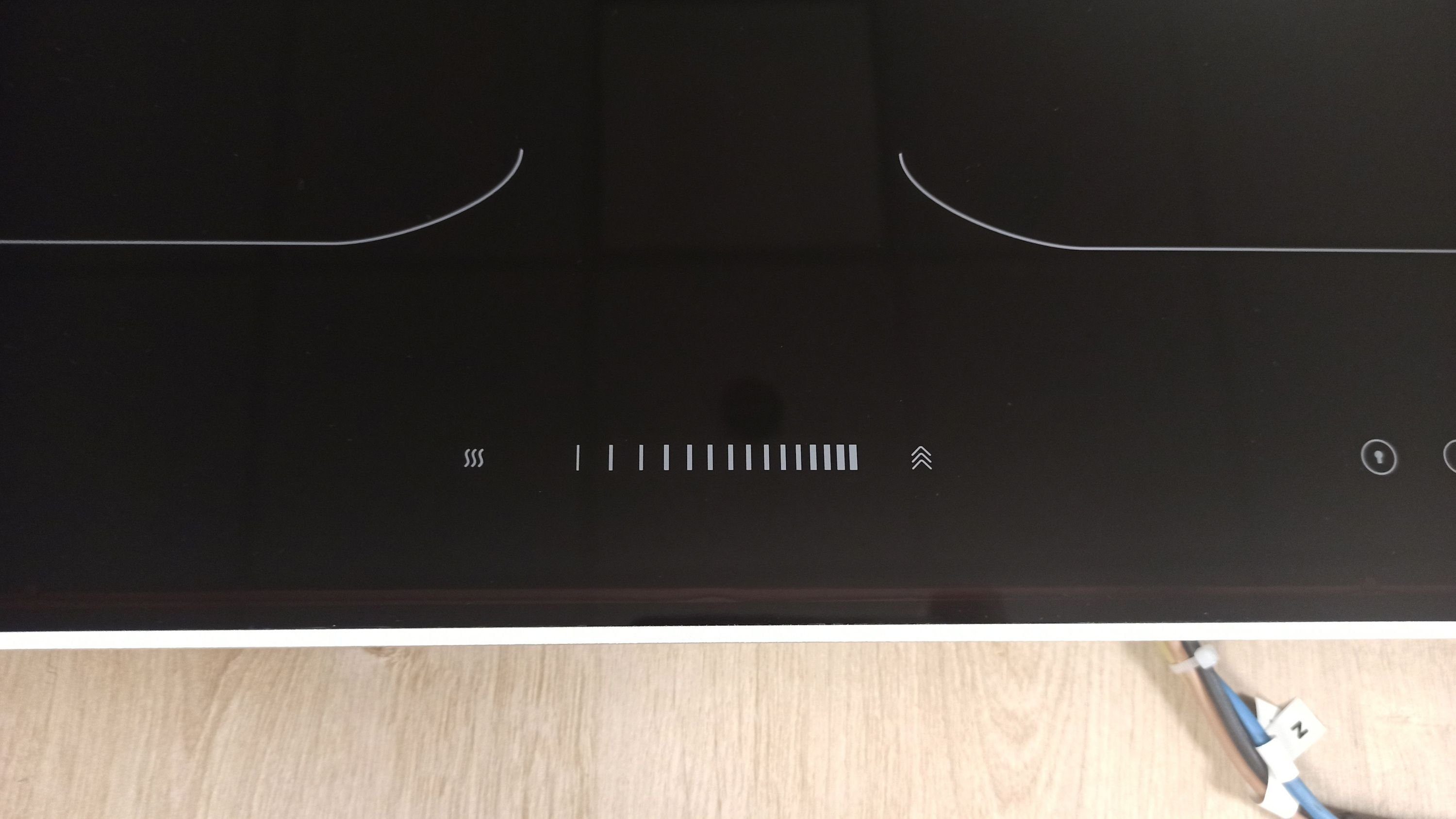 BOSCH Induktions Herd-Set Herdset Einbau-Backofen mit Induktionskochfeld Booster - autark, 60 cm
