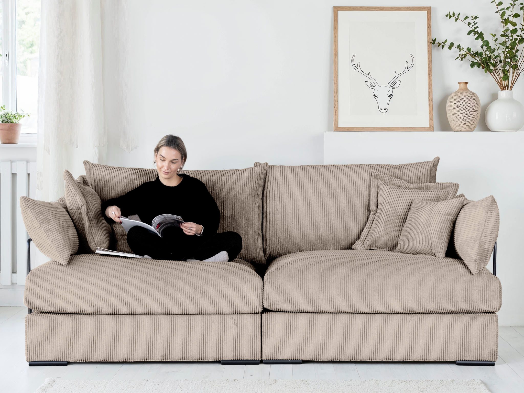 Home affaire Big-Sofa Casa XL, B: 190 cm, 4 Zierkissen, Mega-Sofa, in Cord oder Chenille-Struktur, Federkern