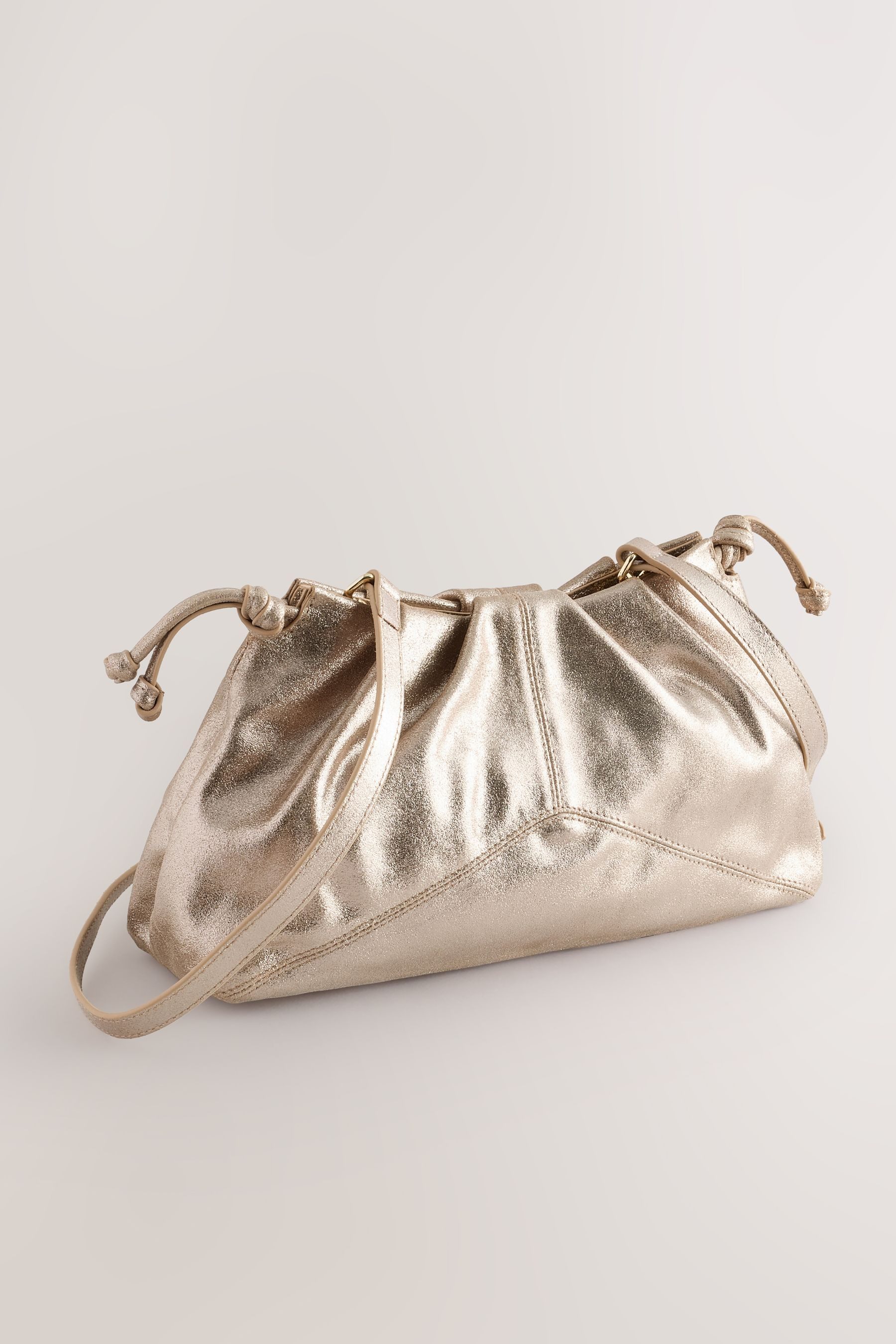 Next Clutch Geraffte Clutch-Tasche aus Veloursleder (1-tlg)