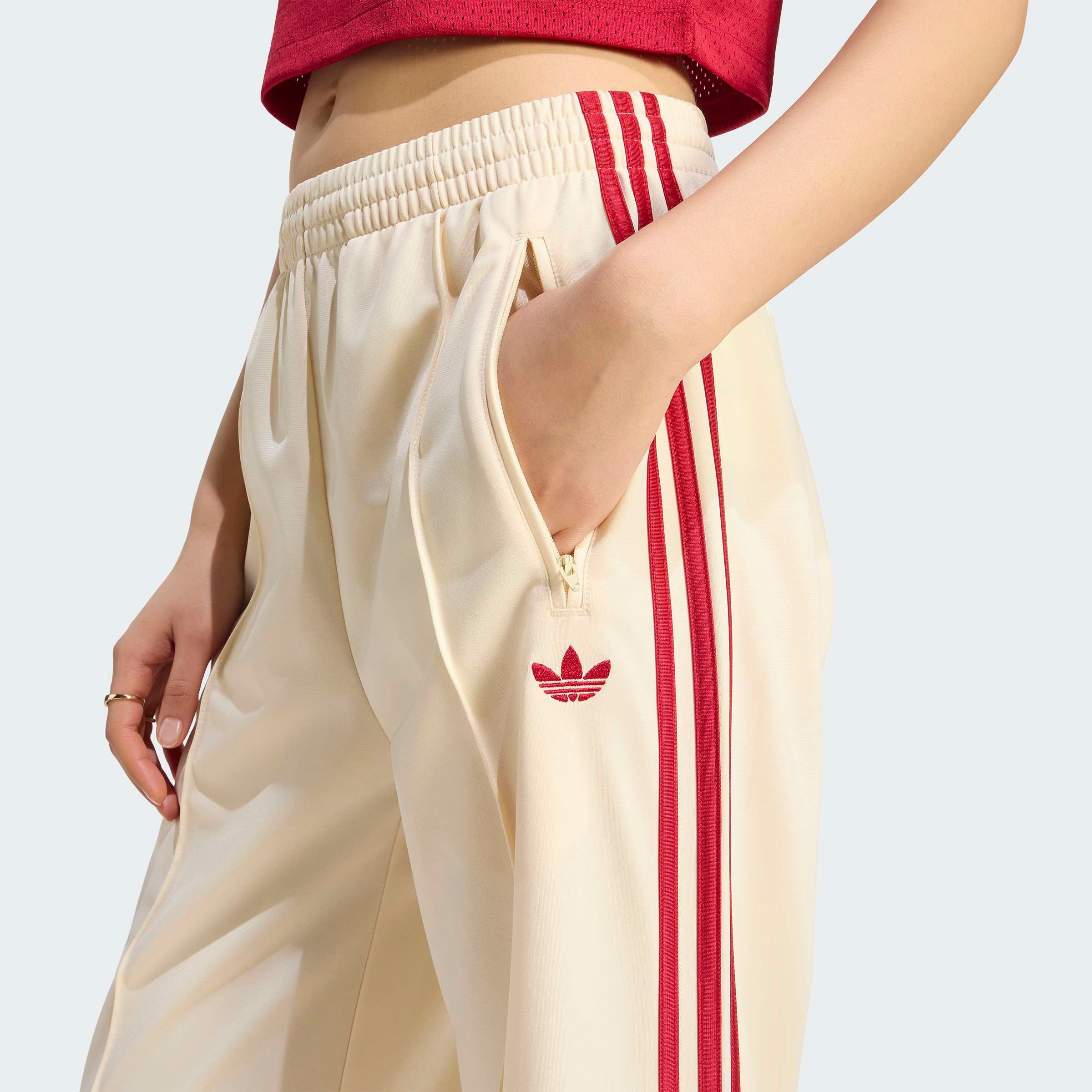 adidas Originals Sporthose FIREBIRD LOOSE Firebird Loose Sporthose, lässig geschnitten