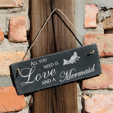 Dekolando Hängedekoration liegende Meerjungfrau 22x8cm All you need is Love and a Mermaid