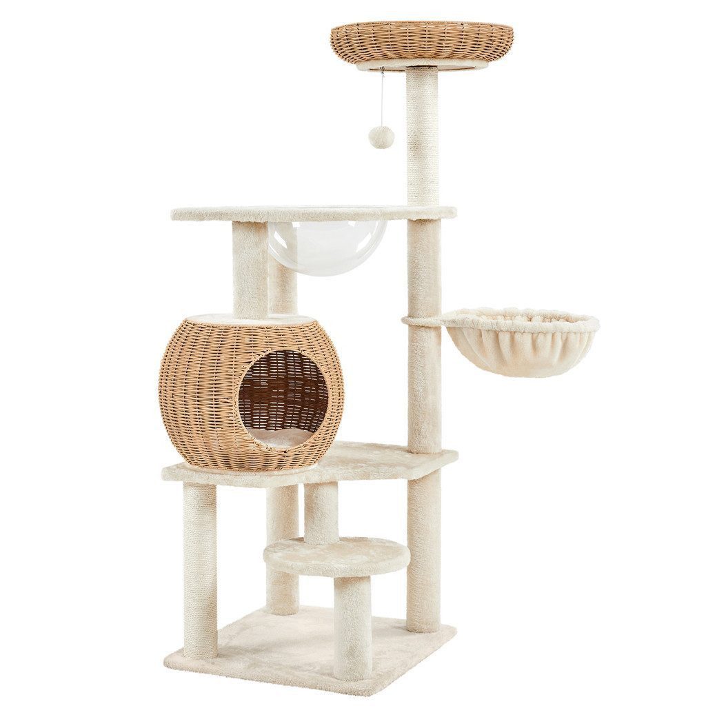 Yaheetech Kratzbaum 137,5 cm (H), aus Rattan-Geflecht, Katzenbaum mit Katzenhaus, Liegemulde, Korb, Sisalstämme, Plüschball