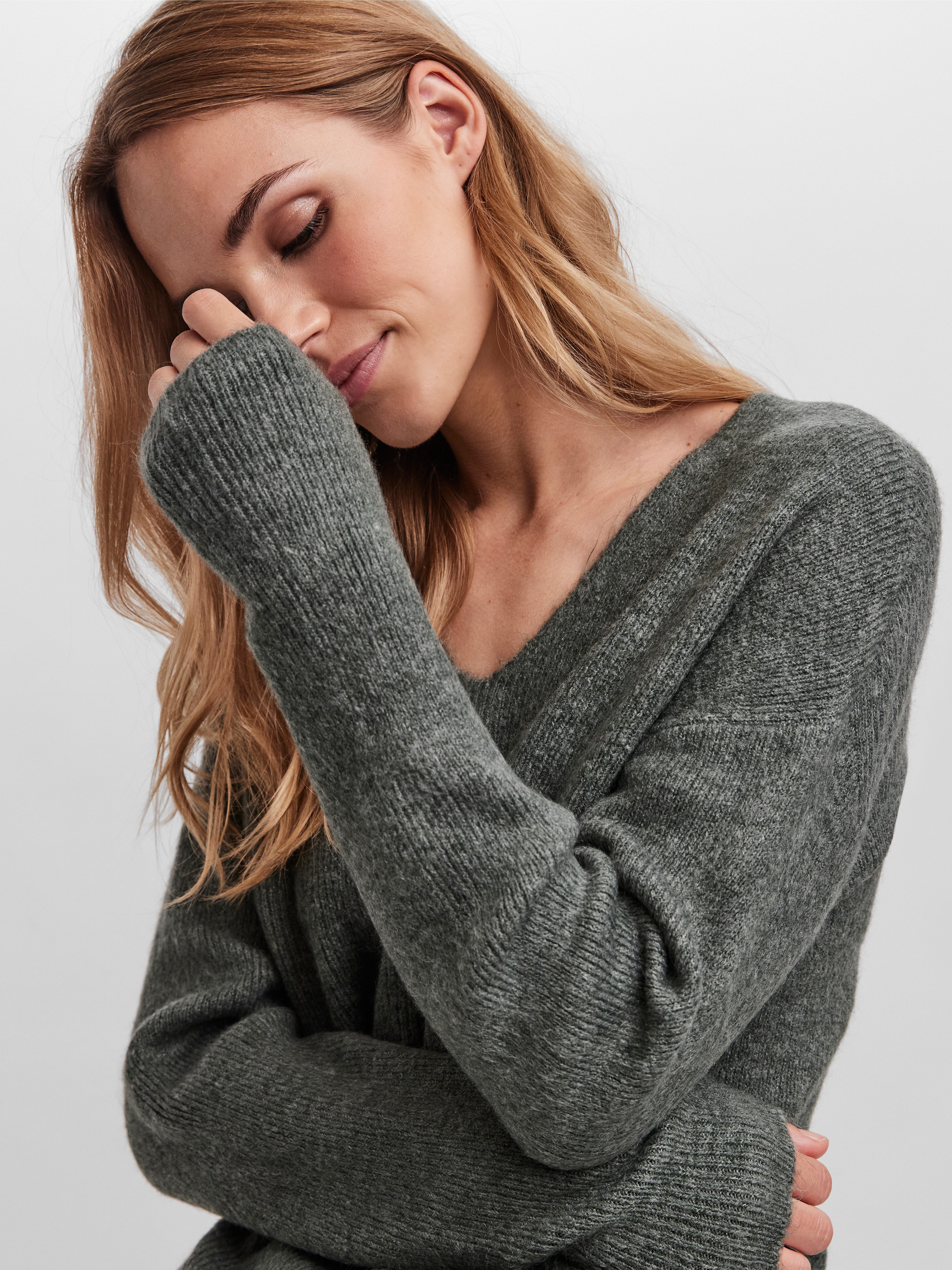Vero Moda V-Ausschnitt-Pullover VMCREWLEFILE LS V-NECK günstig online kaufen