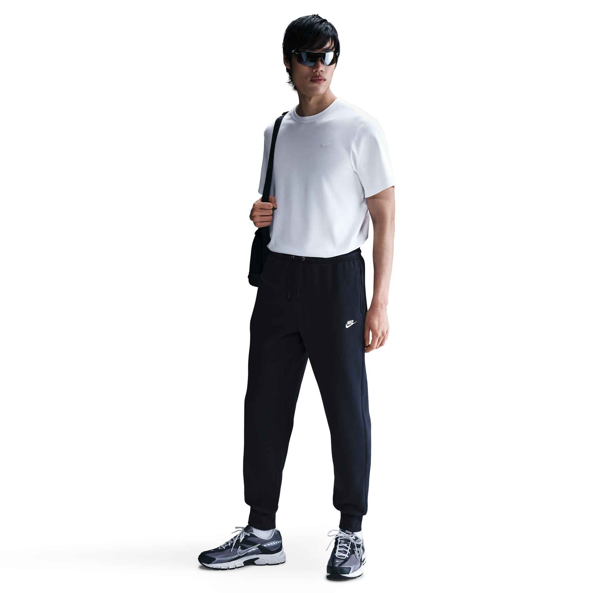 Nike Sportswear Sporthose M NK CLUB BB JOGGER aus angerautem Fleece, mit elastischem Bund und Kordelzug