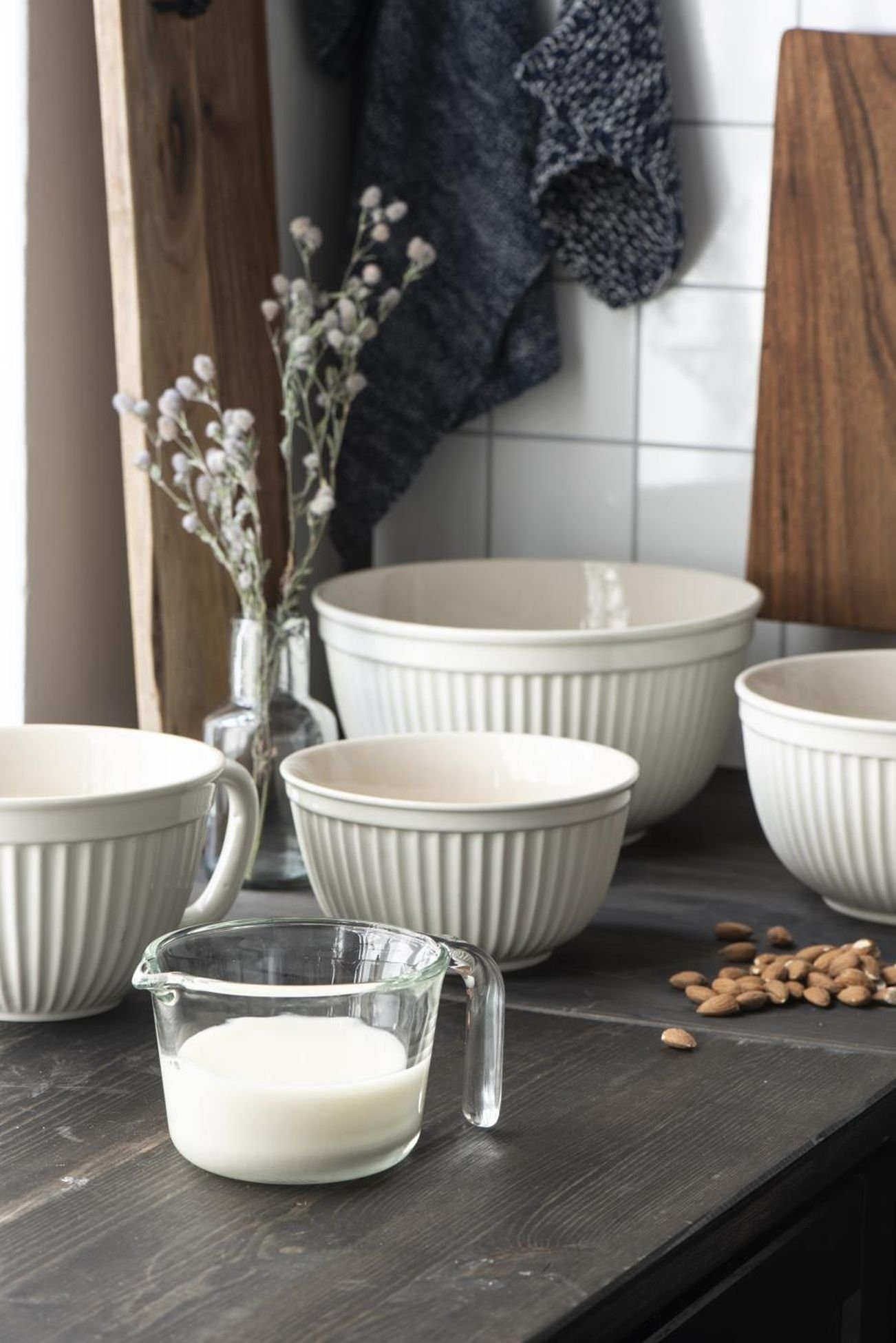 Ib Laursen Schüssel 3er Schüssel Set Schüsselsatz Keramik Mynte Butter Cream 2074-82 Ib, Keramik, (Set bestehend aus 3 Schüsseln (18 cm, 22,5 cm, 26 cm Durchmesser)