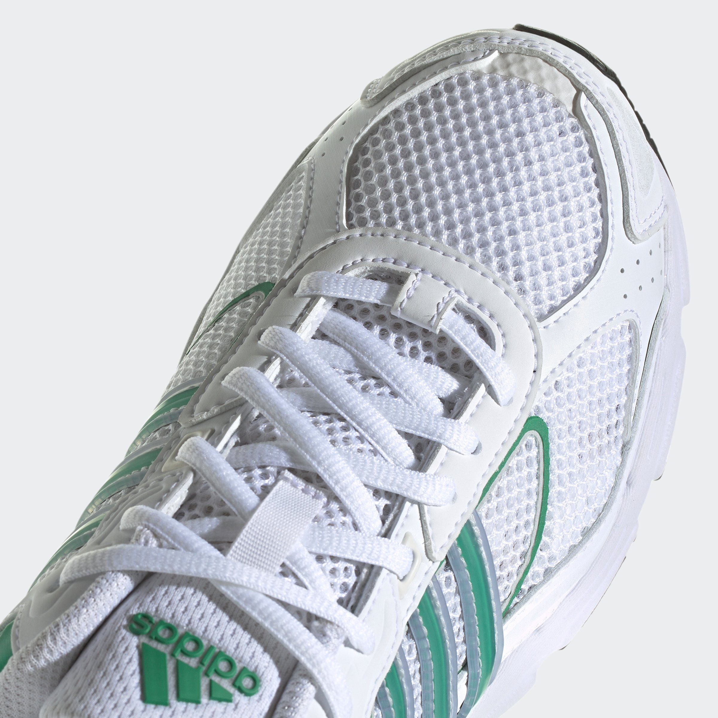 adidas Core / Originals / White Sneaker Cloud Green Semi RESPONSE Court Black