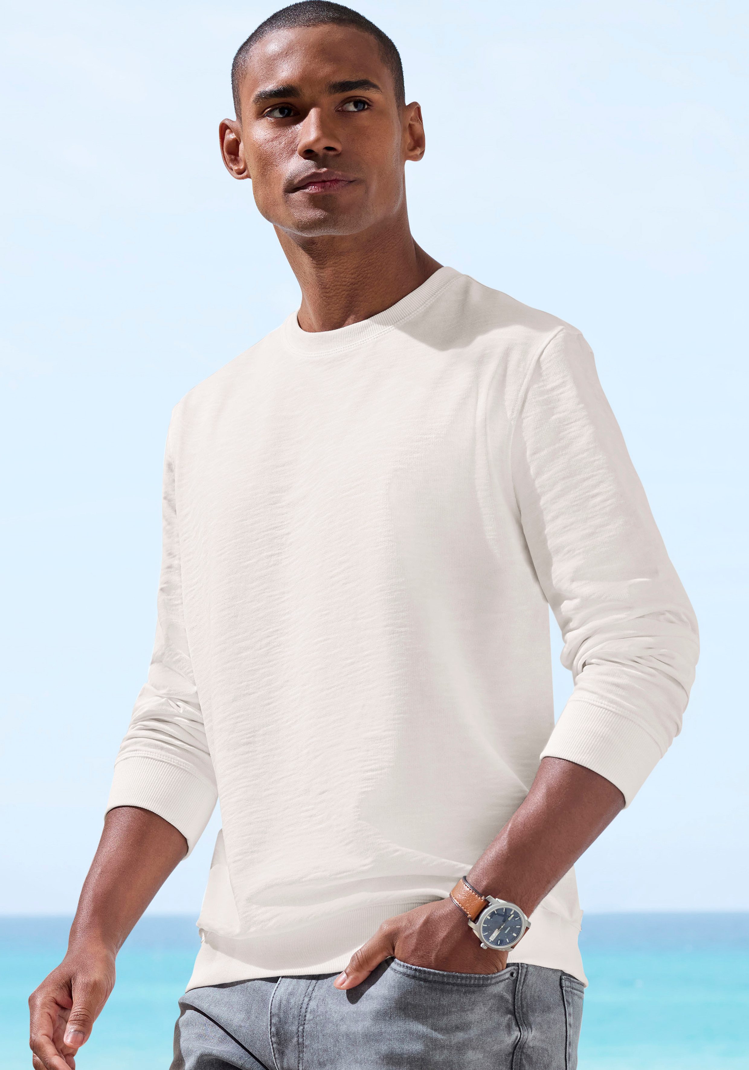 John Devin Langarmshirt in Struktur-Qualität und in modischen Farben. € 29,99