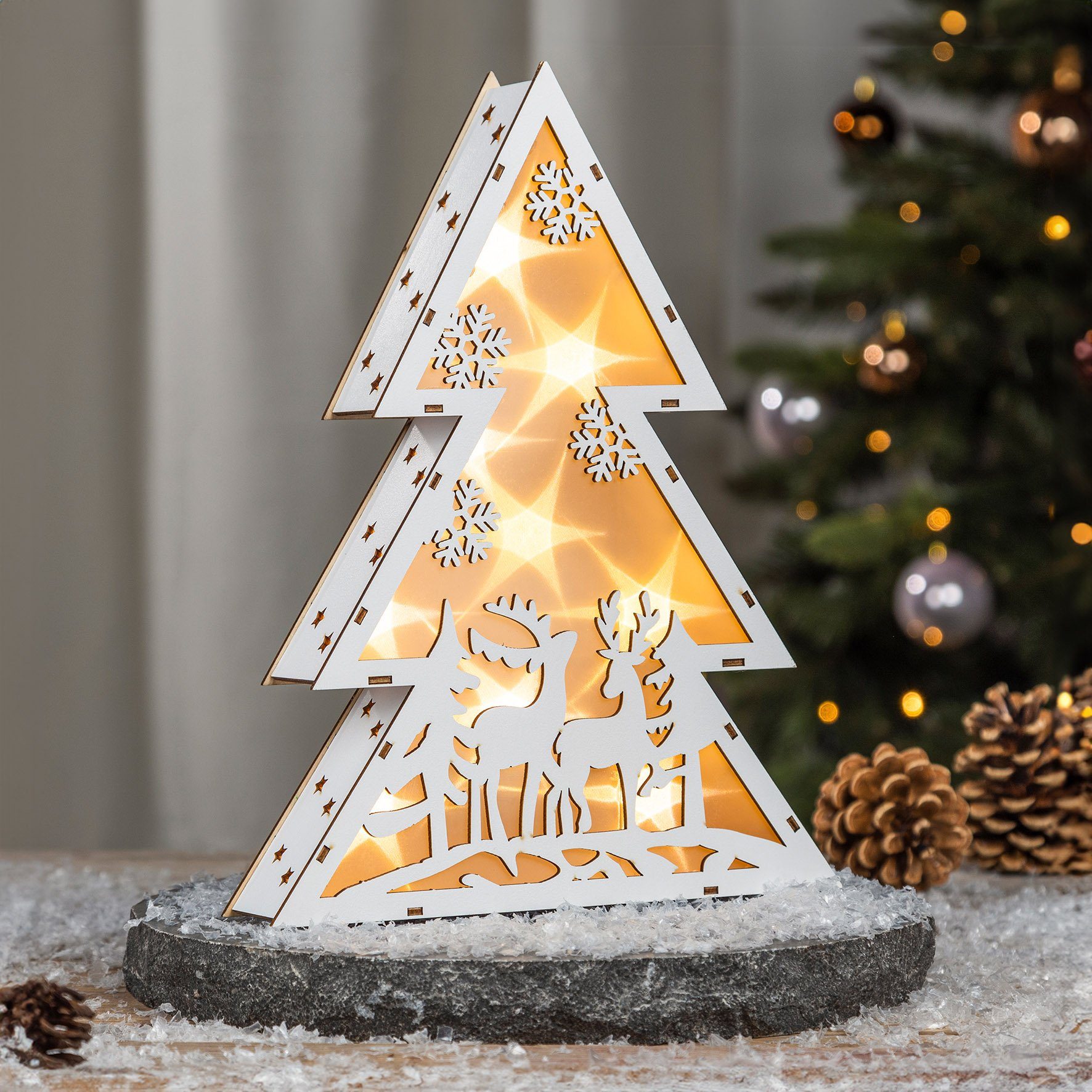 Spetebo LED-Dekofigur LED Deko Aufsteller Tanne mit Hologrammfolie  (Packung, 1 St., 1 Stück), Holz Weihnachtsstern warm weiß beleuchtet